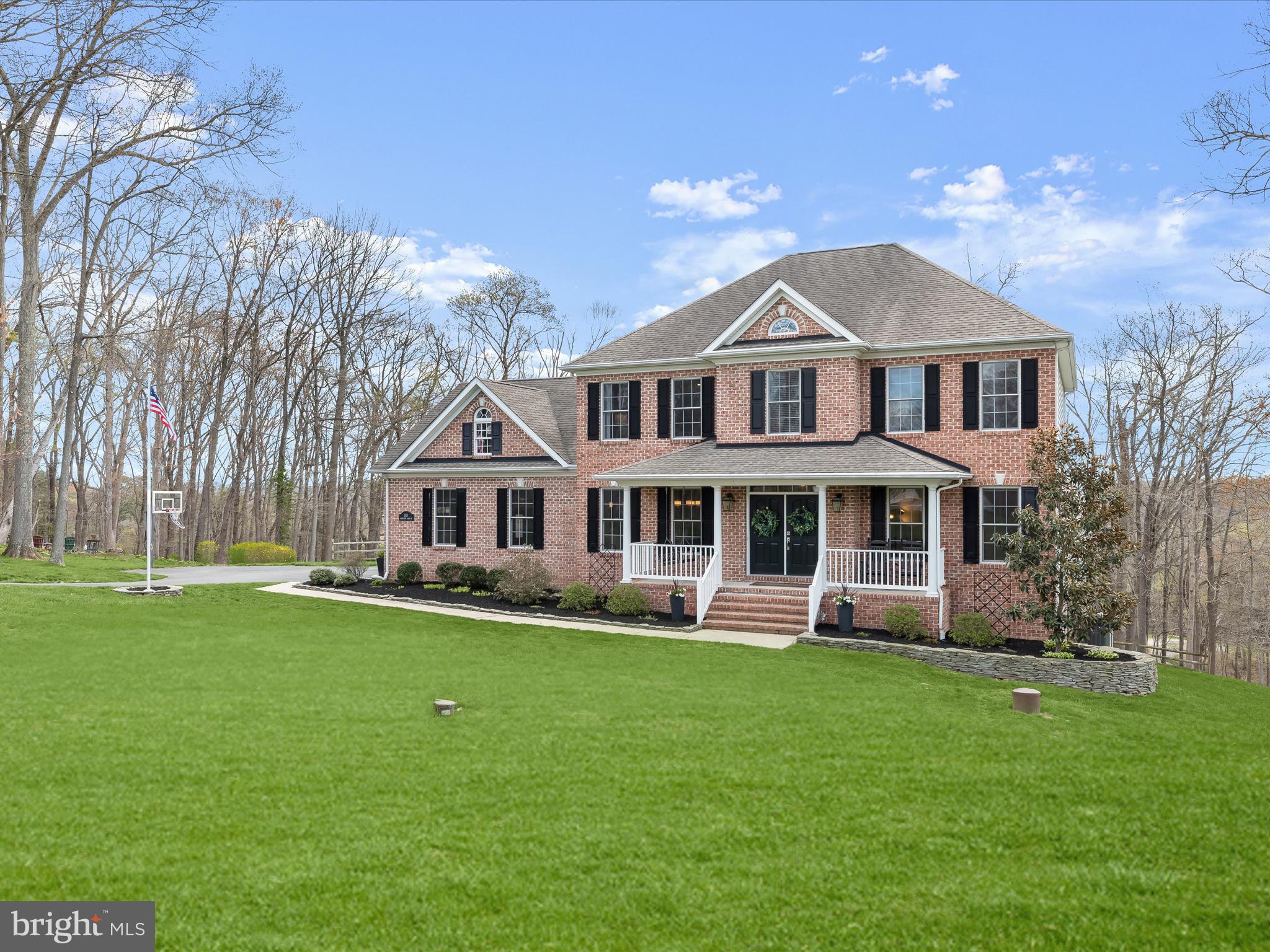 GRAYSTONE FARMS ESTATES - Residential