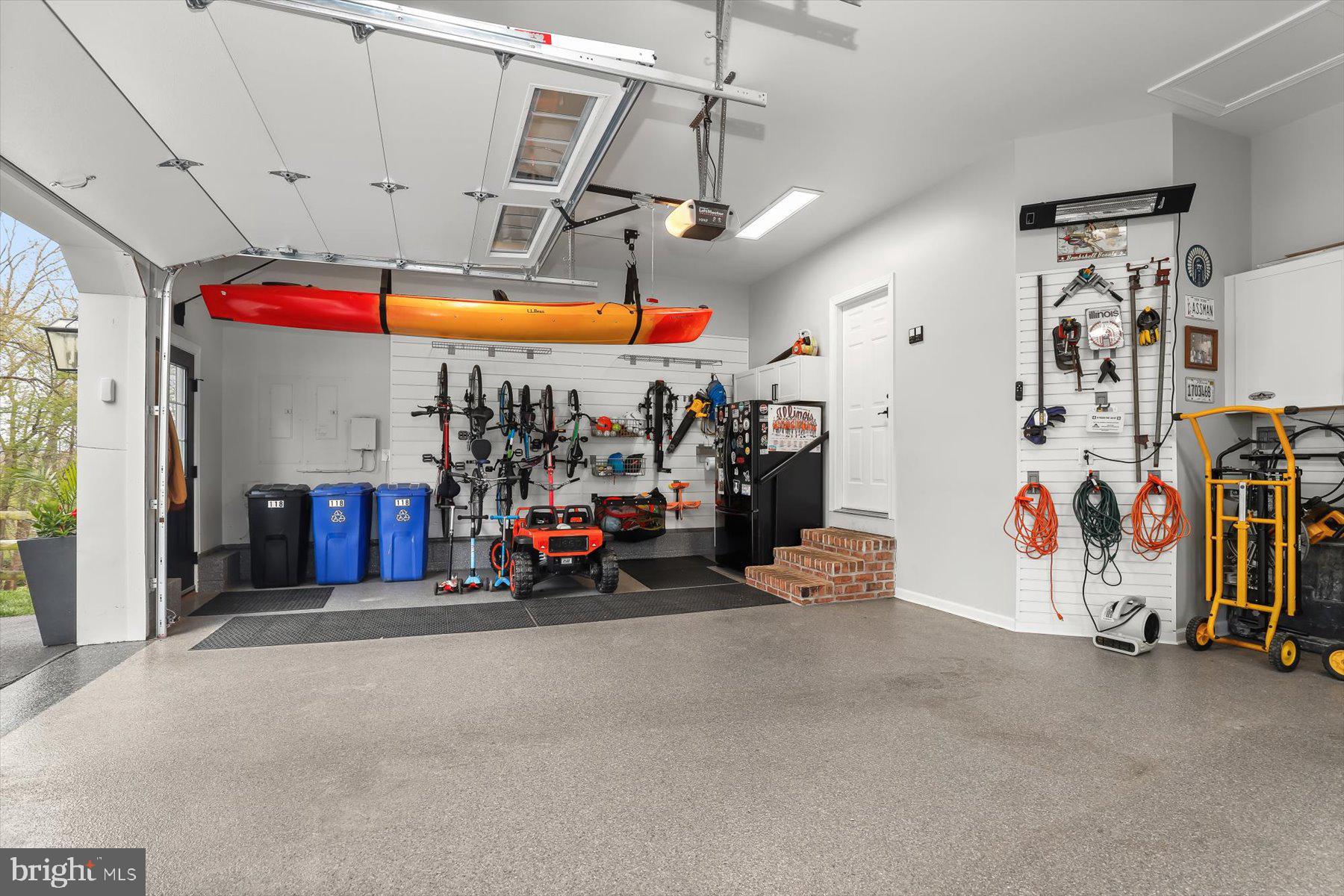 GRAYSTONE FARMS ESTATES - Residential