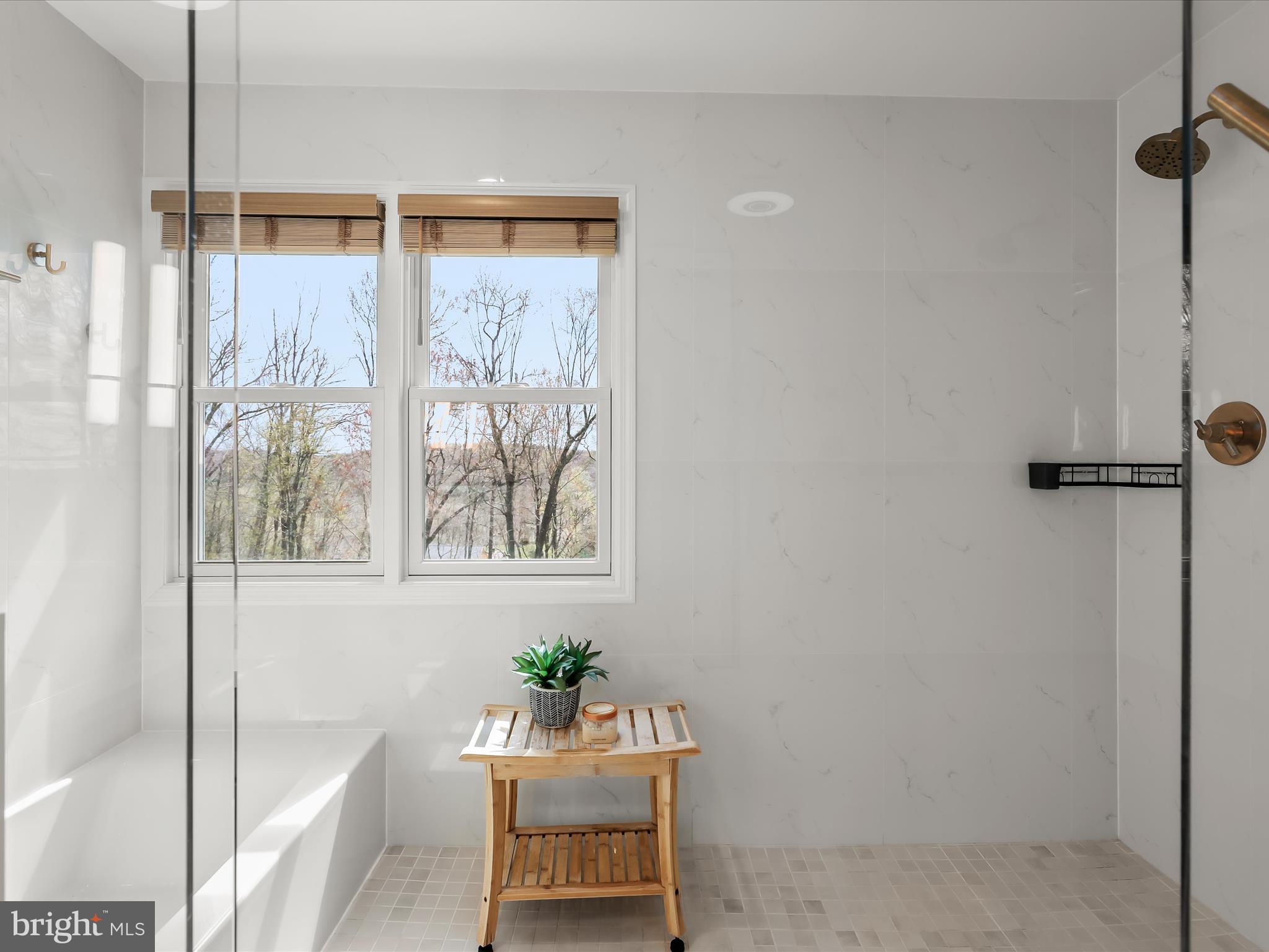 GRAYSTONE FARMS ESTATES - Residential