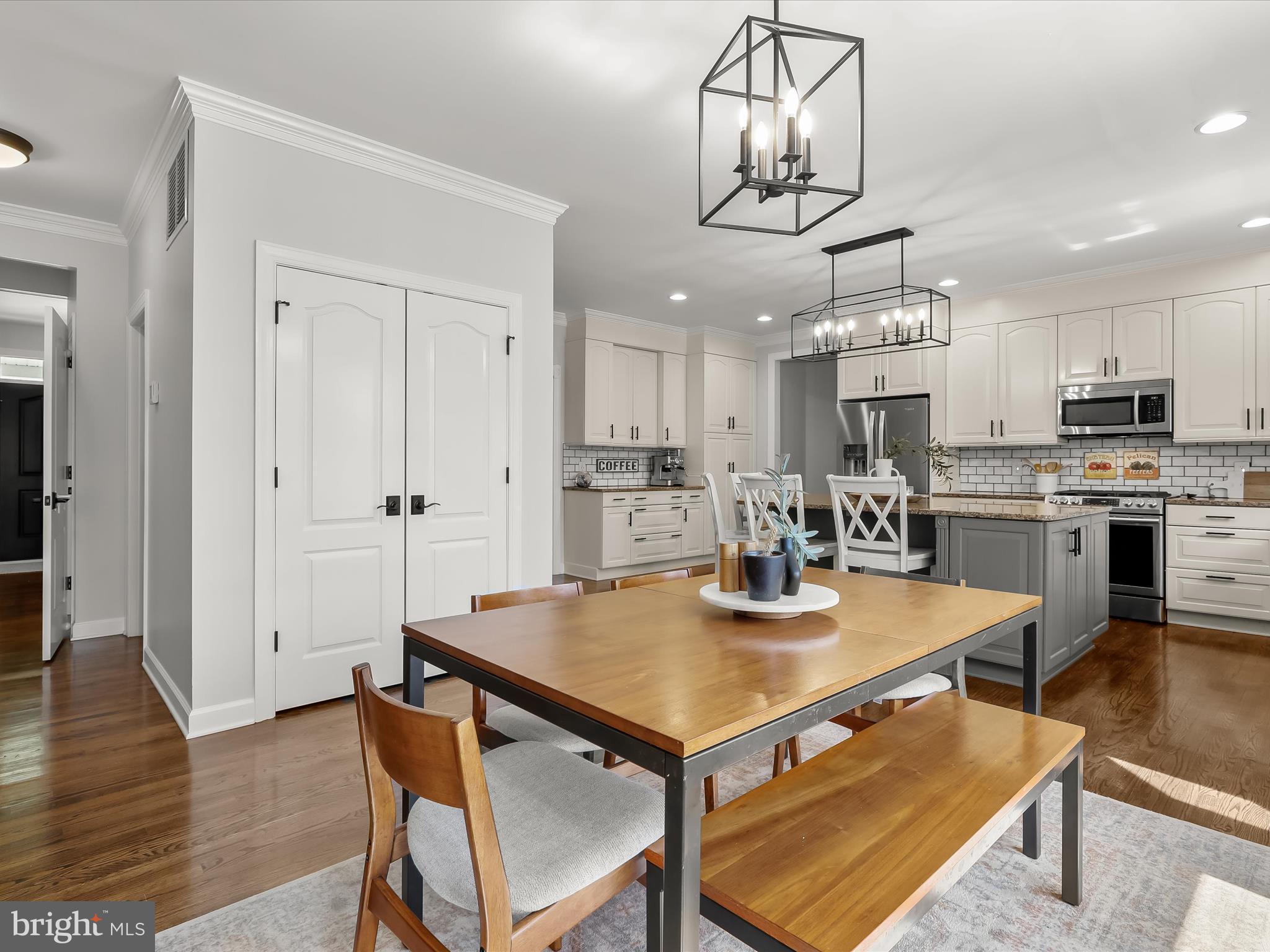 GRAYSTONE FARMS ESTATES - Residential