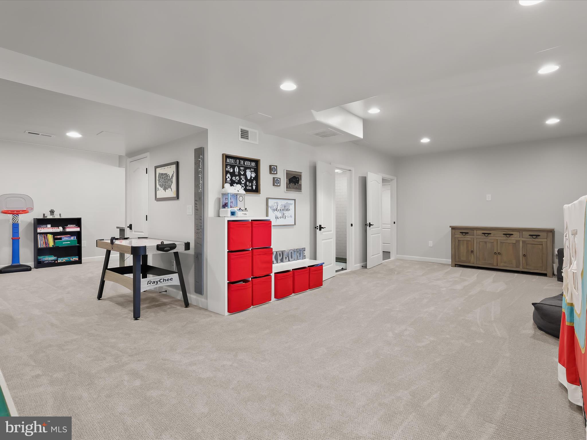 GRAYSTONE FARMS ESTATES - Residential