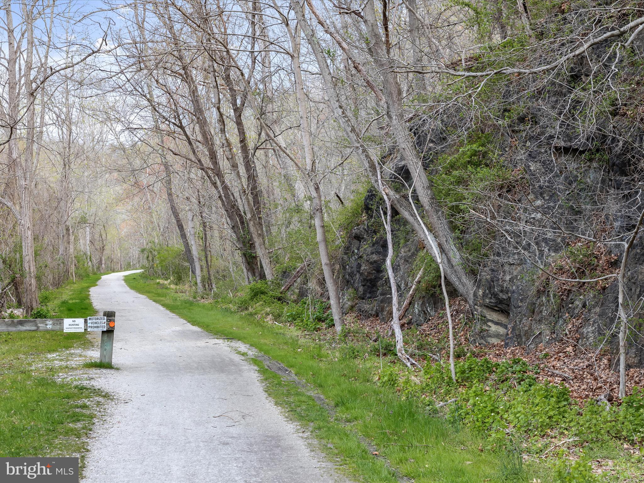 GRAYSTONE FARMS ESTATES - Residential