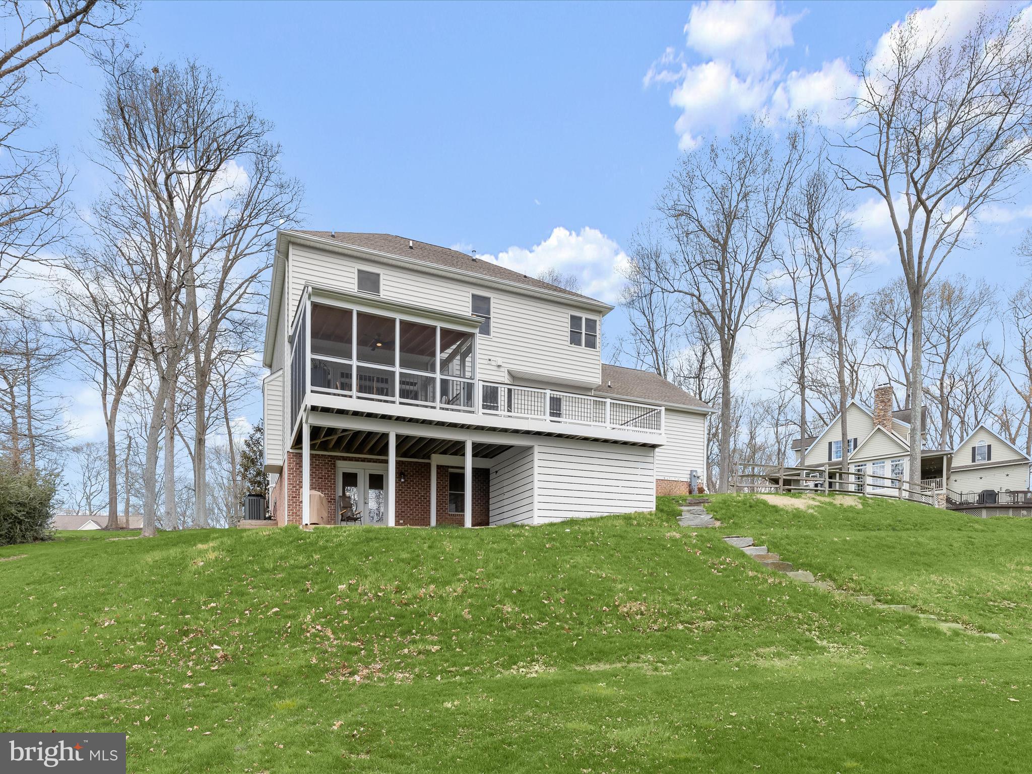 GRAYSTONE FARMS ESTATES - Residential