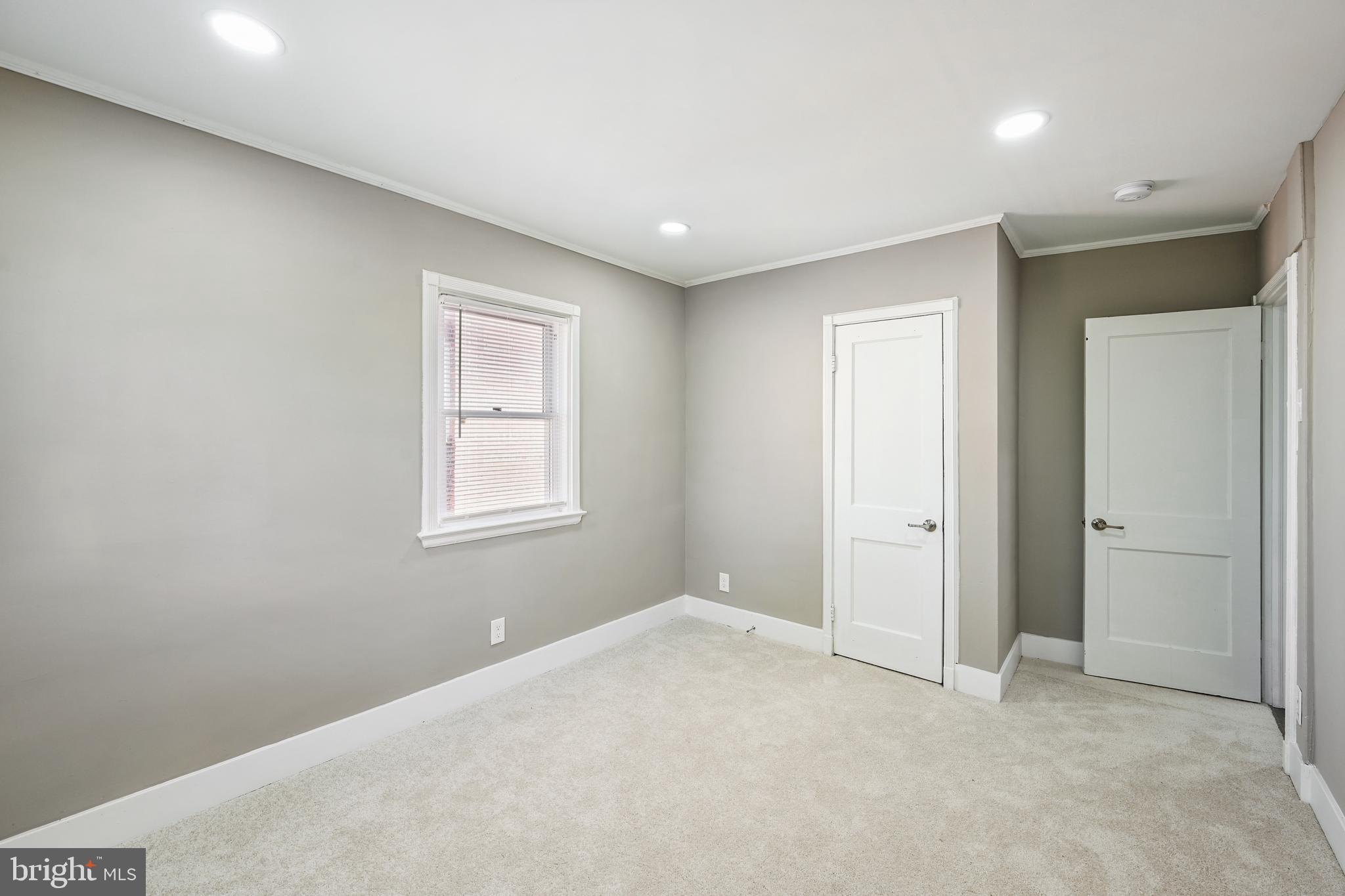 ROSEMONT - Residential Lease