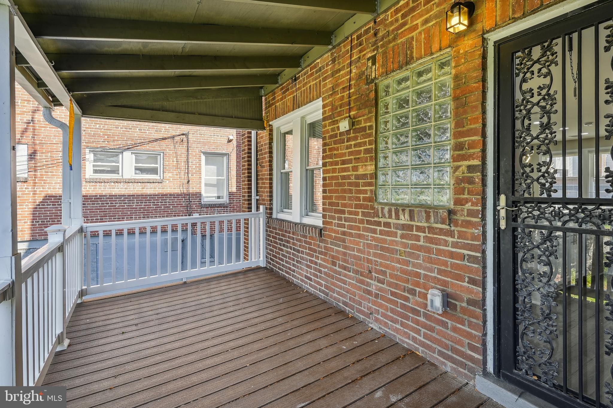 ROSEMONT - Residential Lease