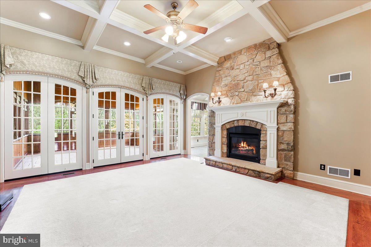 FOX RUN - Residential