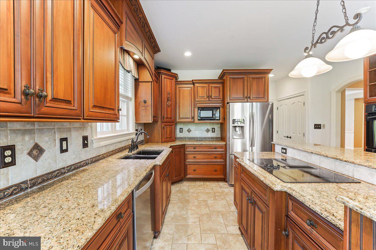 FOX RUN - Residential