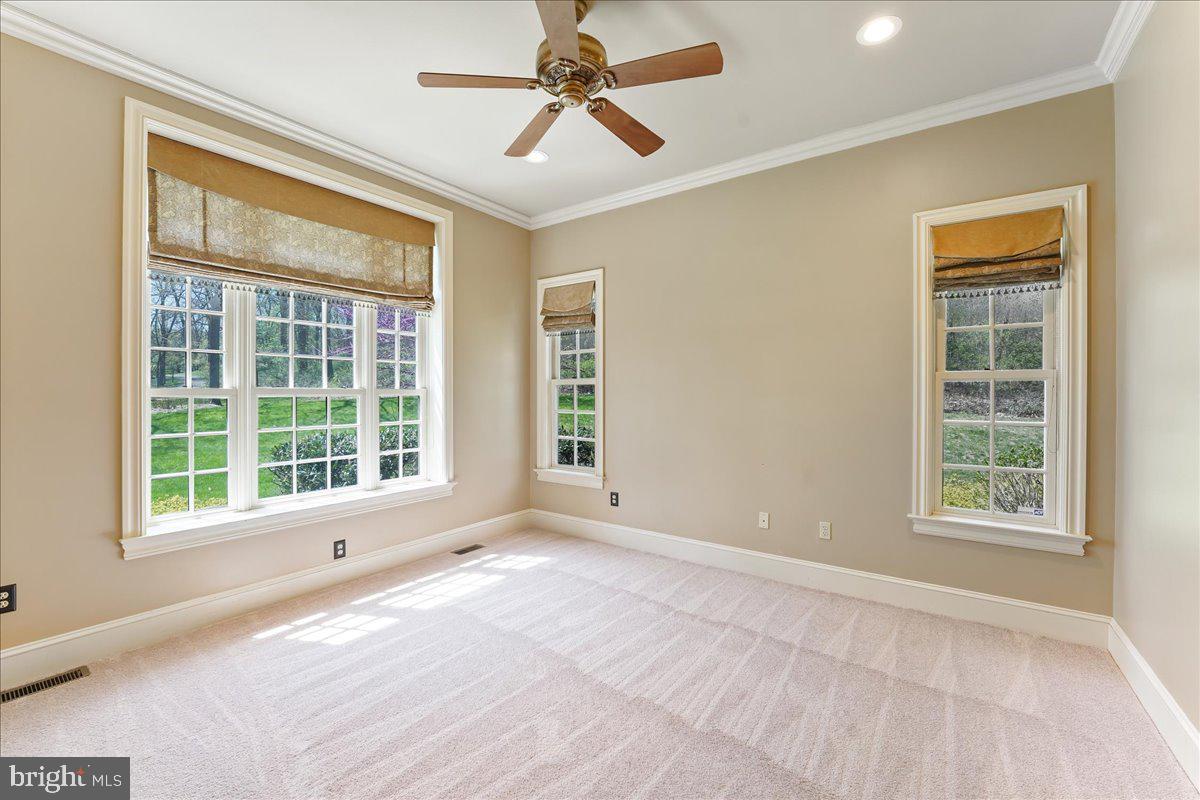 FOX RUN - Residential