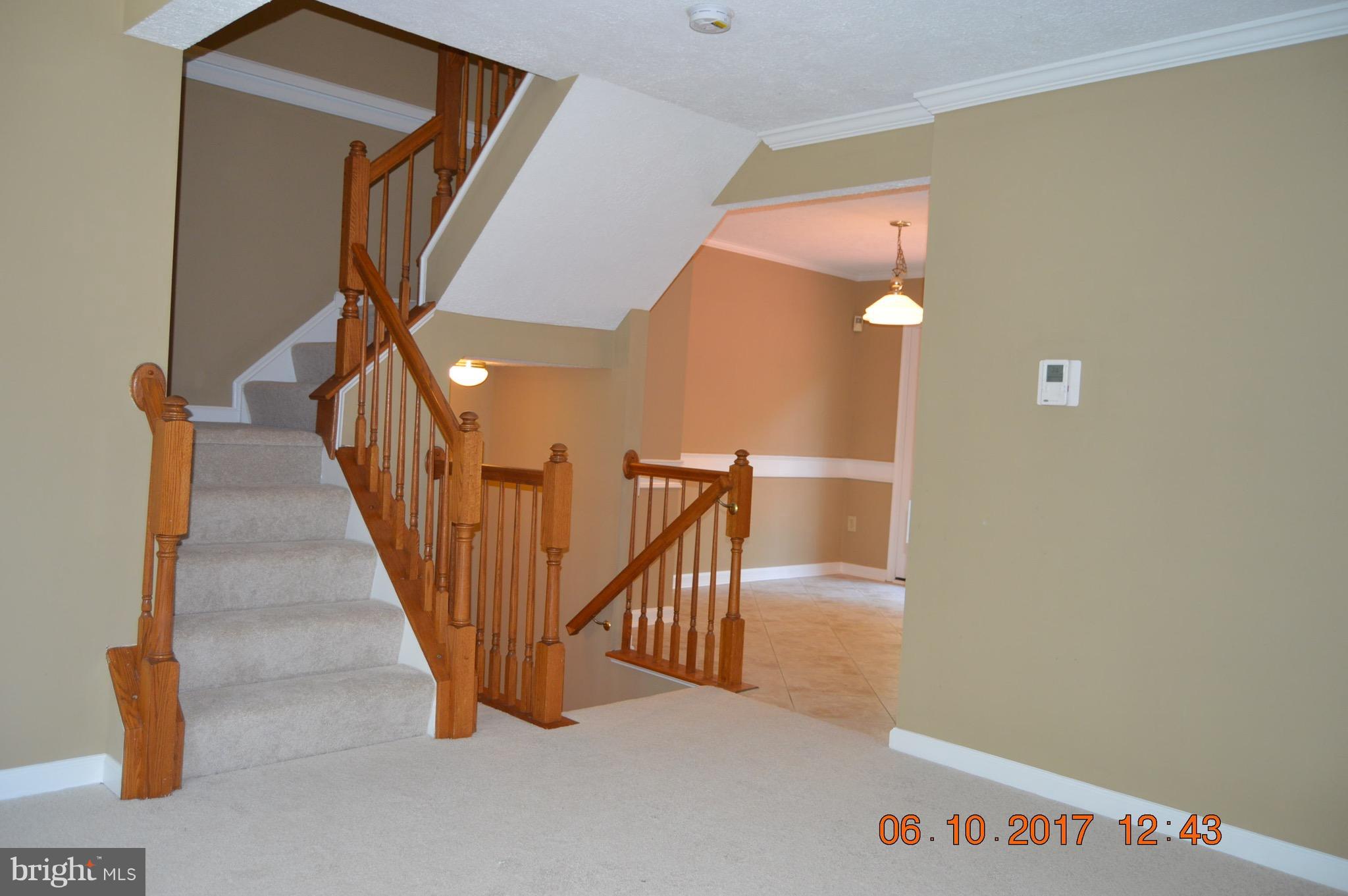 VILLAGE OF THOMAS RUN - Residential Lease