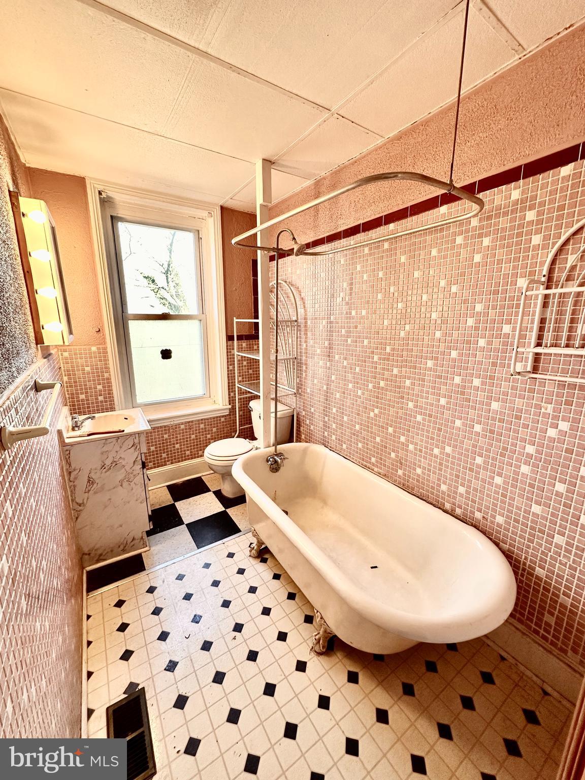 GERMANTOWN - Residential Lease