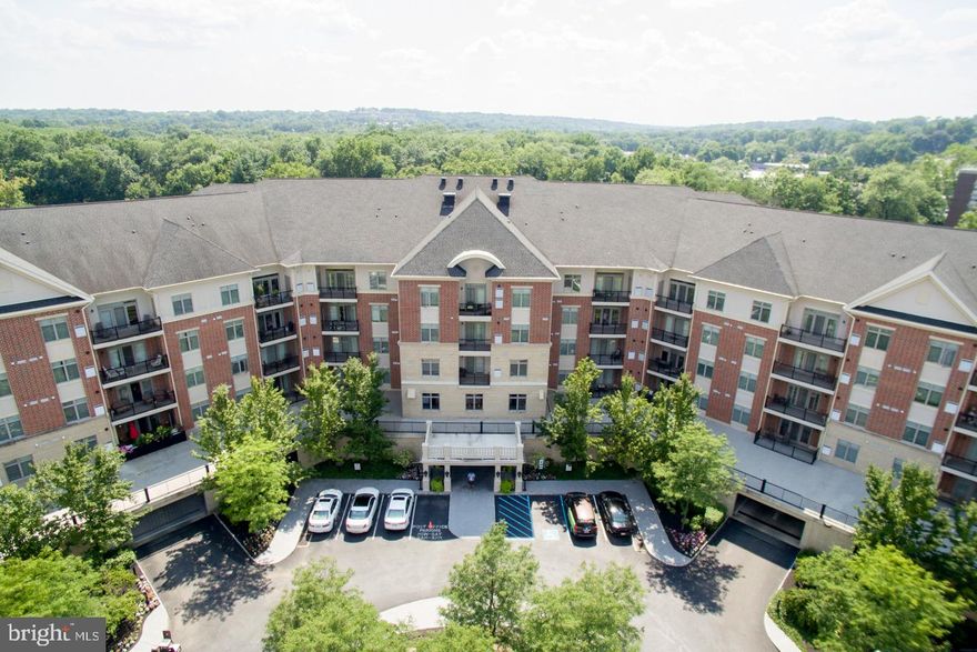 Rarely offered penthouse unit in Huntington Place, located in highly sought-after Lower Moreland Township—opportunities like this don’t come around often. This charming one-bedroom, one-and-a-half-bath unit features an open-concept layout with a spacious loft ideal for a second bedroom, home office, or flex space, and overlooks the living room, which has a soaring vaulted ceiling that creates a bright, modern feel. The large primary bedroom offers ample closet space and a generously sized four-piece bath with a double sink, while the modern kitchen with breakfast bar flows seamlessly into the formal dining area. Additional highlights include convenient same-level laundry, a powder room, and a cozy private deck overlooking the beautifully maintained courtyard—perfect for relaxing or entertaining. The location can’t be beat—the train station is just around the corner for easy commuting, and you’re minutes from shopping and dining at Willow Grove Park Mall and the vibrant areas of Rockledge and Jenkintown, as well as Route 611’s retail corridor featuring Target, Trader Joe’s, Whole Foods Market, and more. For outdoor enthusiasts, you’re just steps from the scenic Pennypack Trail. Available for immediate possession—coming soon!