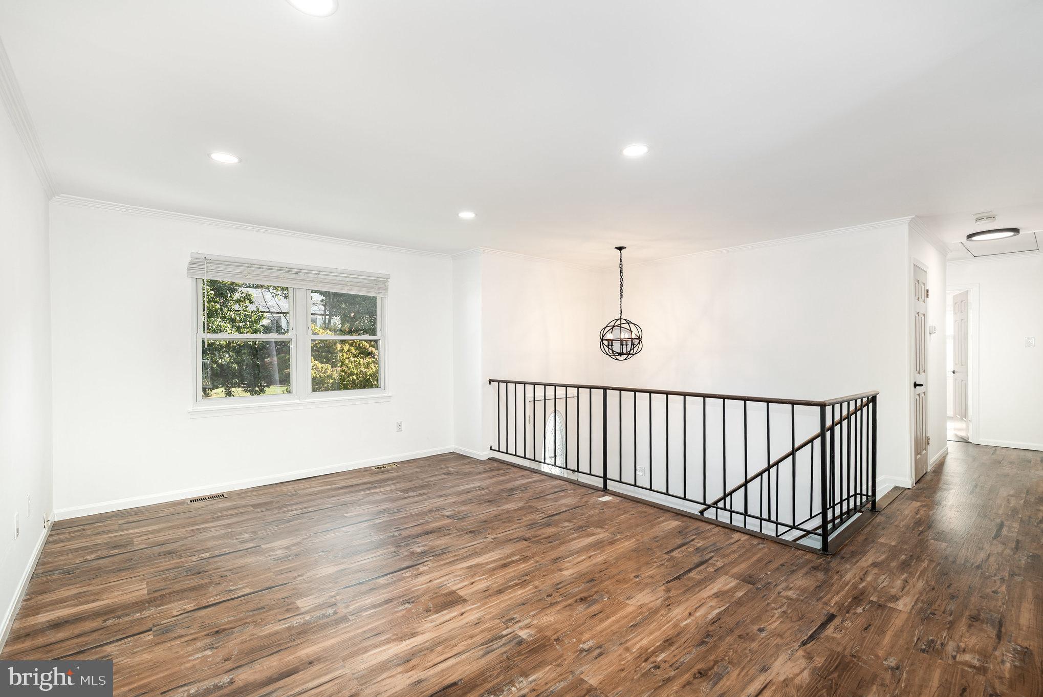 GREENBRIAR WOODS - Residential