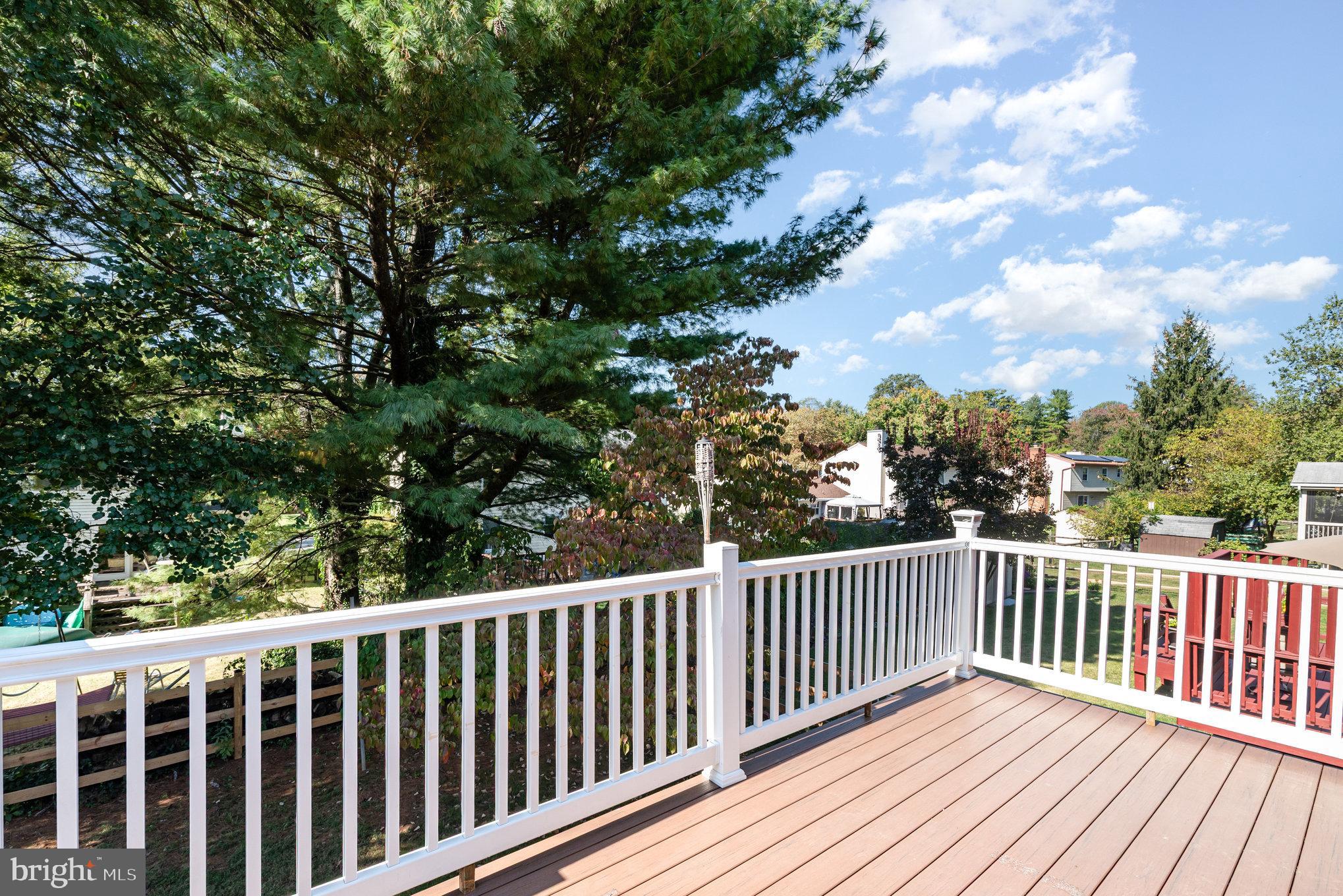 GREENBRIAR WOODS - Residential