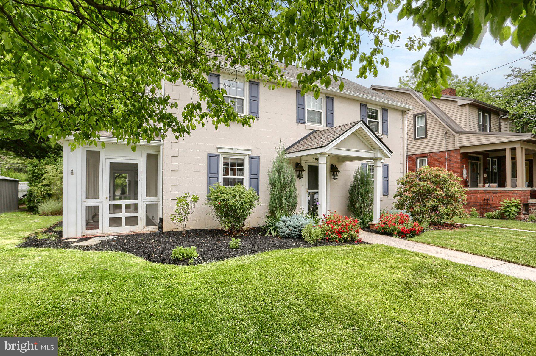 CUMBERLAND MANOR - Residential