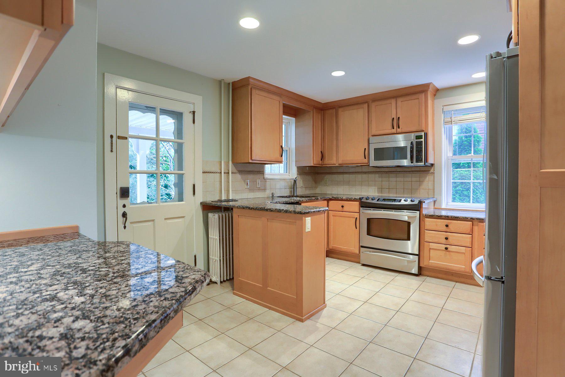 CUMBERLAND MANOR - Residential