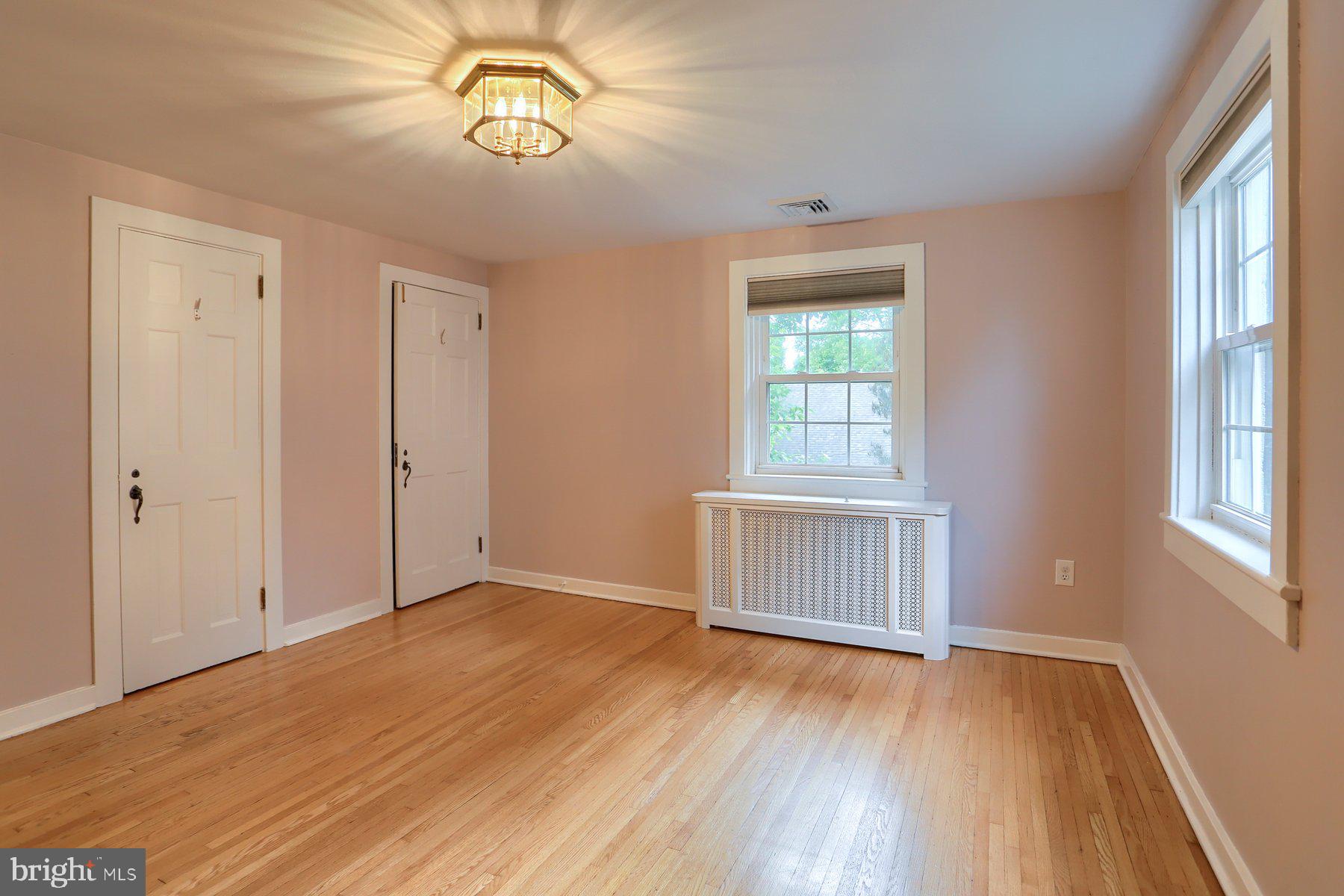 CUMBERLAND MANOR - Residential