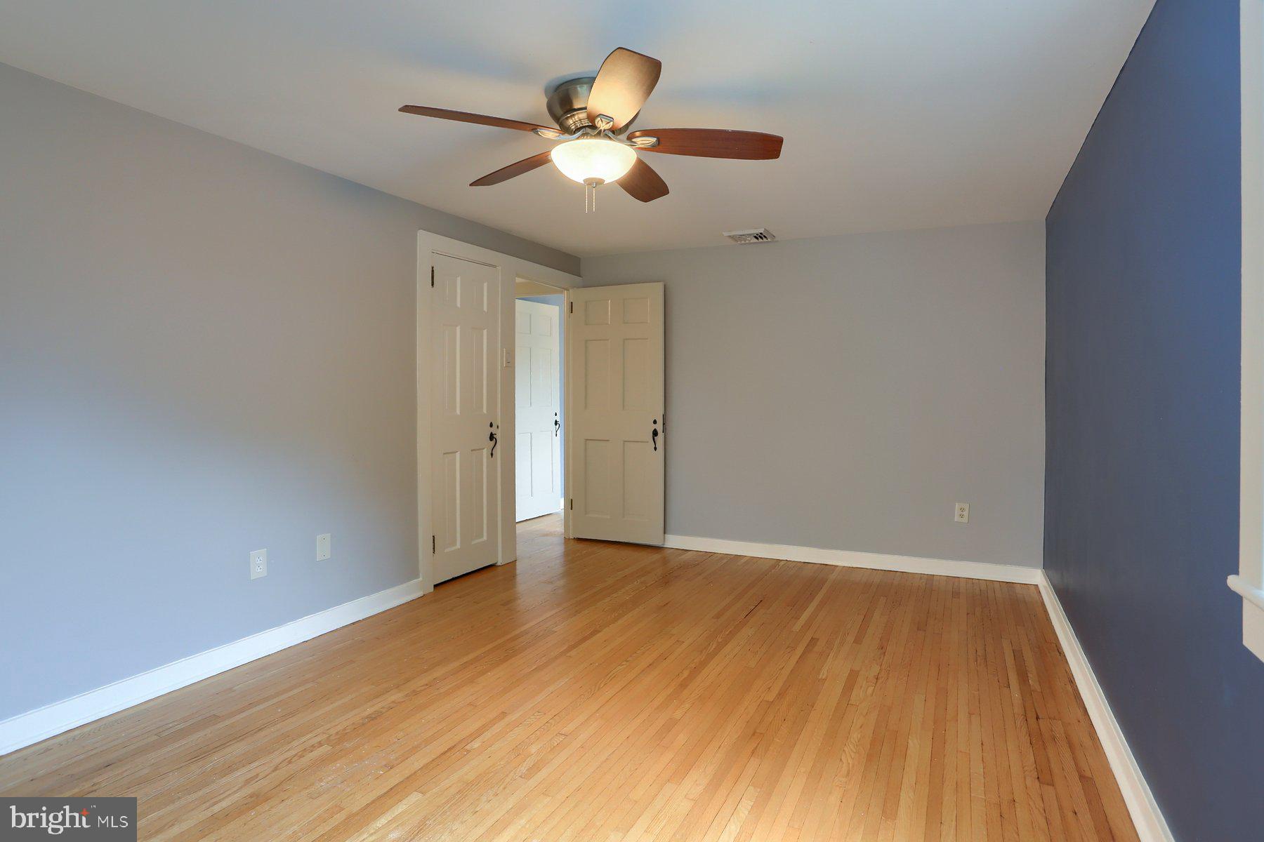 CUMBERLAND MANOR - Residential