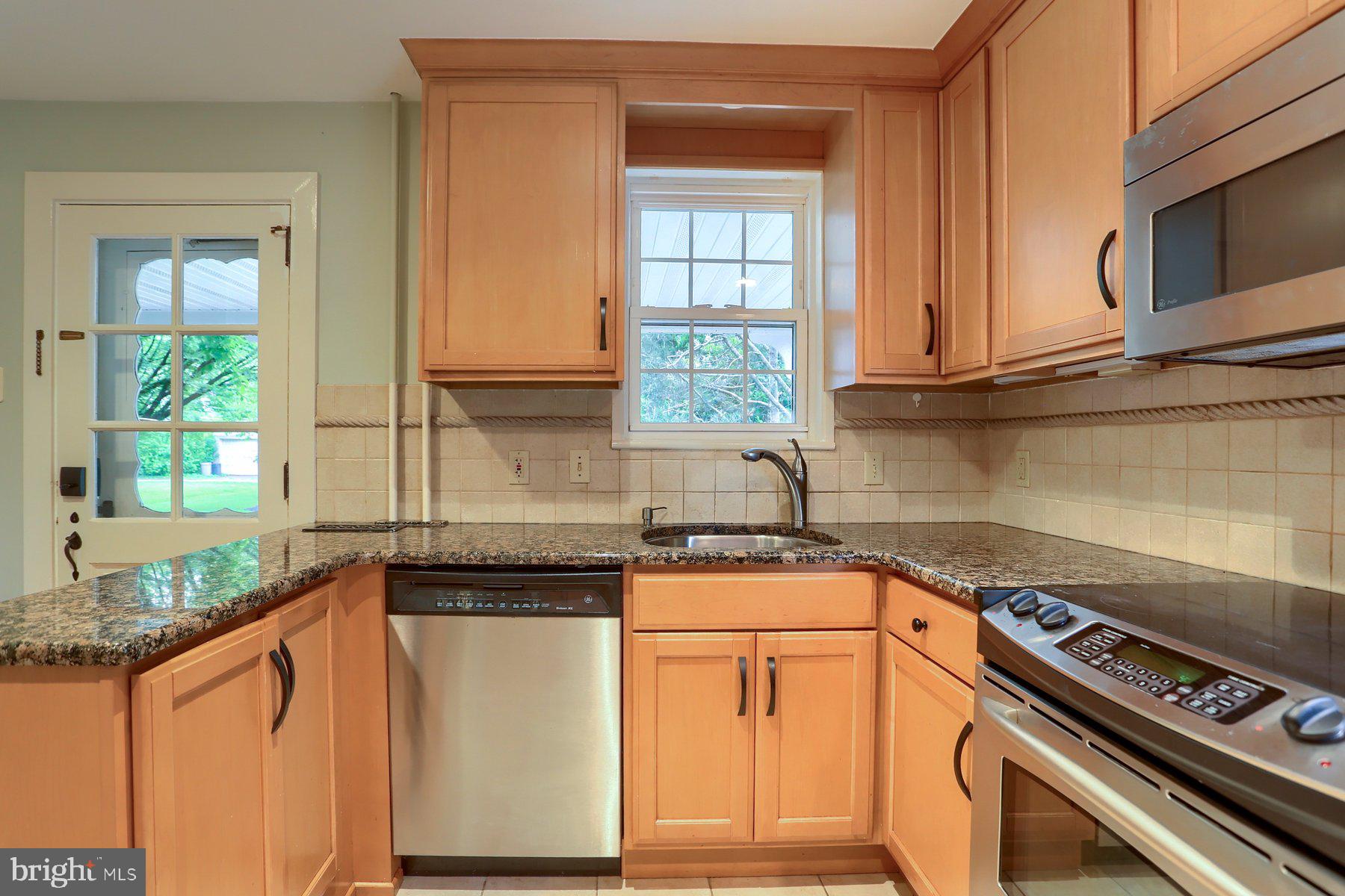 CUMBERLAND MANOR - Residential