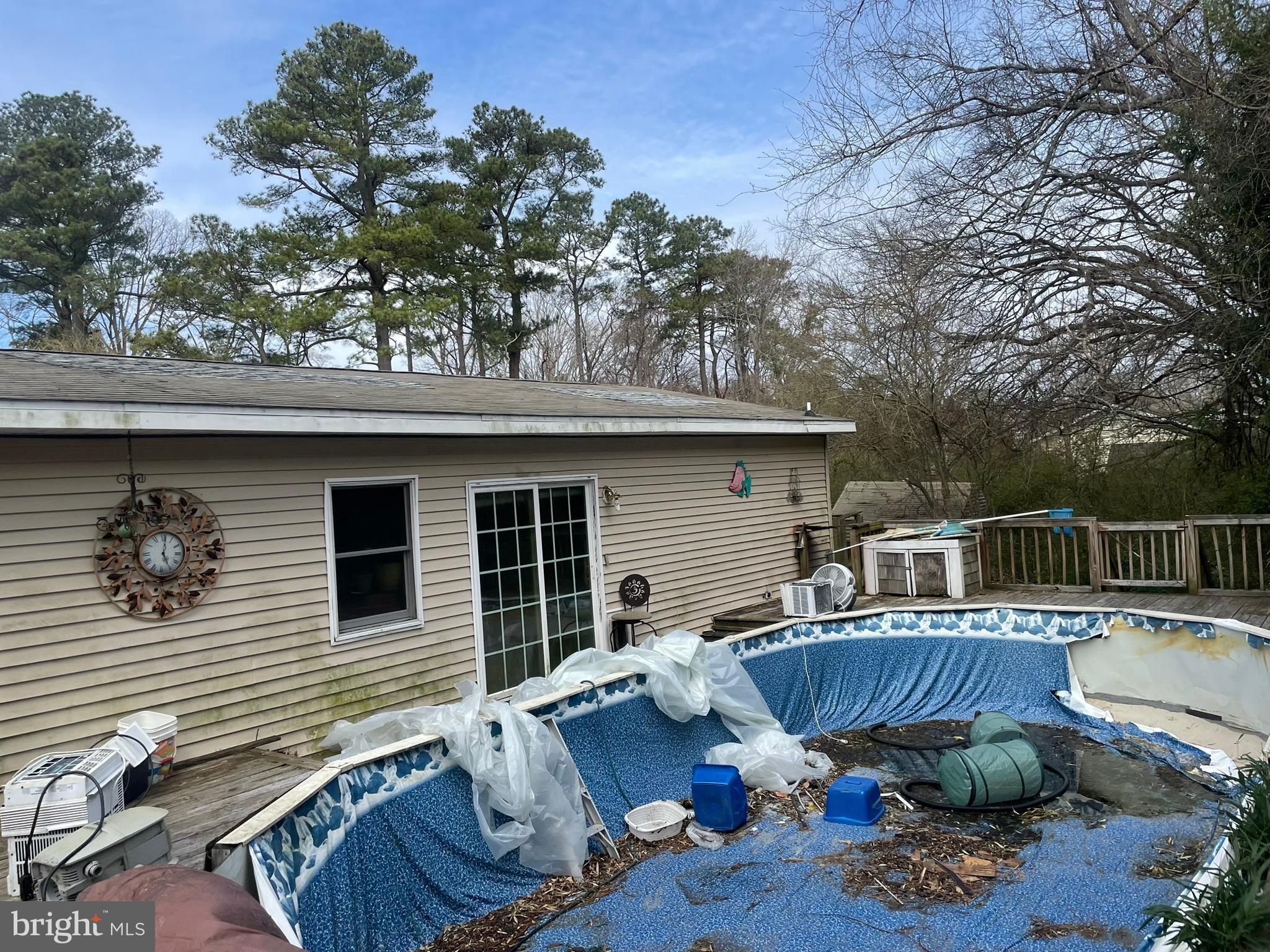 HIDDEN ACRES - Residential