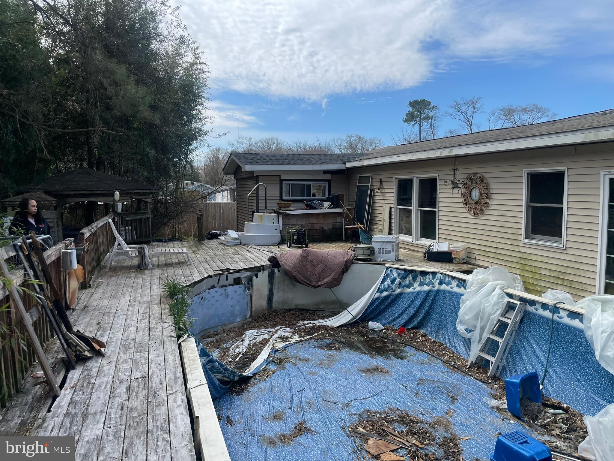 HIDDEN ACRES - Residential