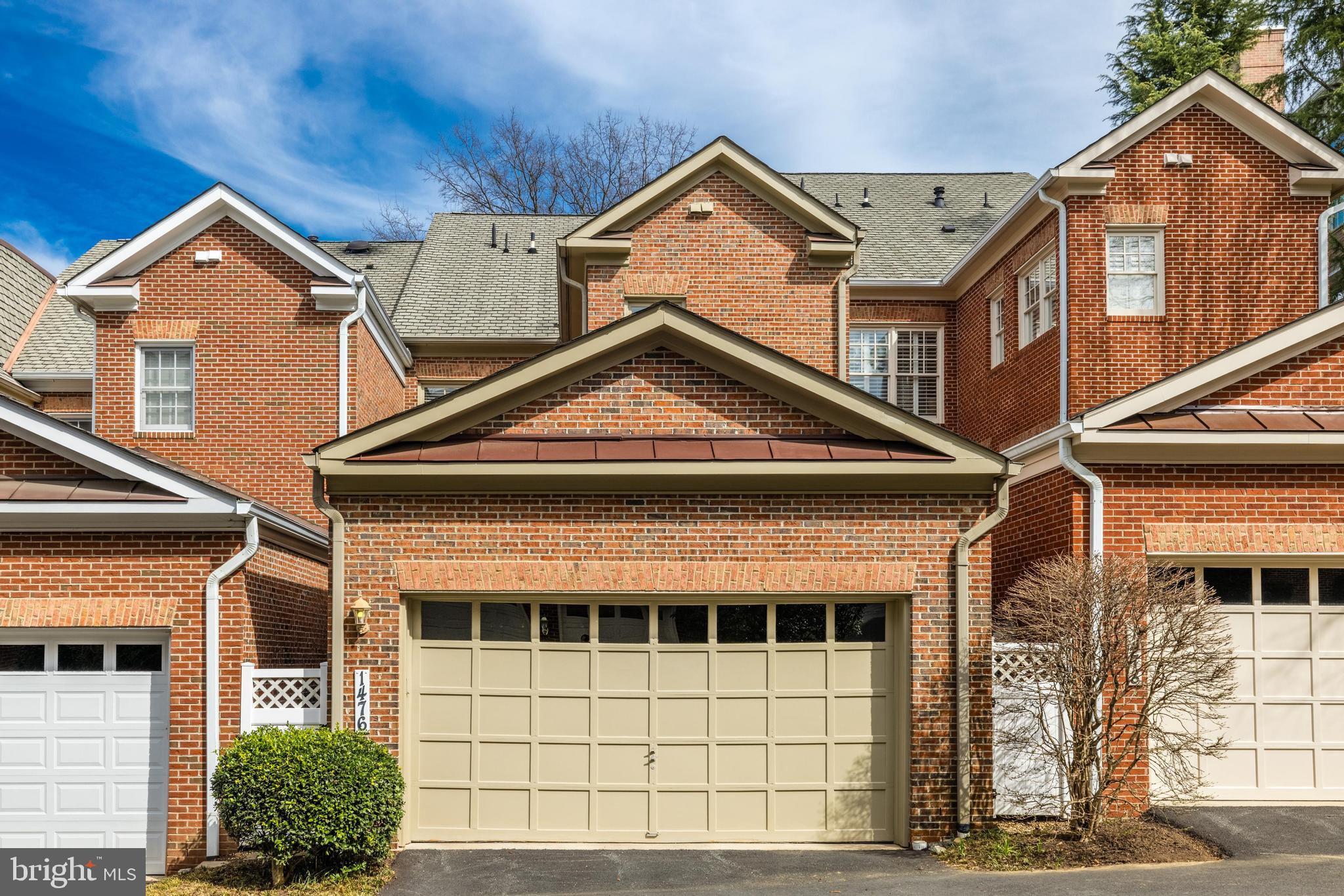 EVANS FARM - Residential