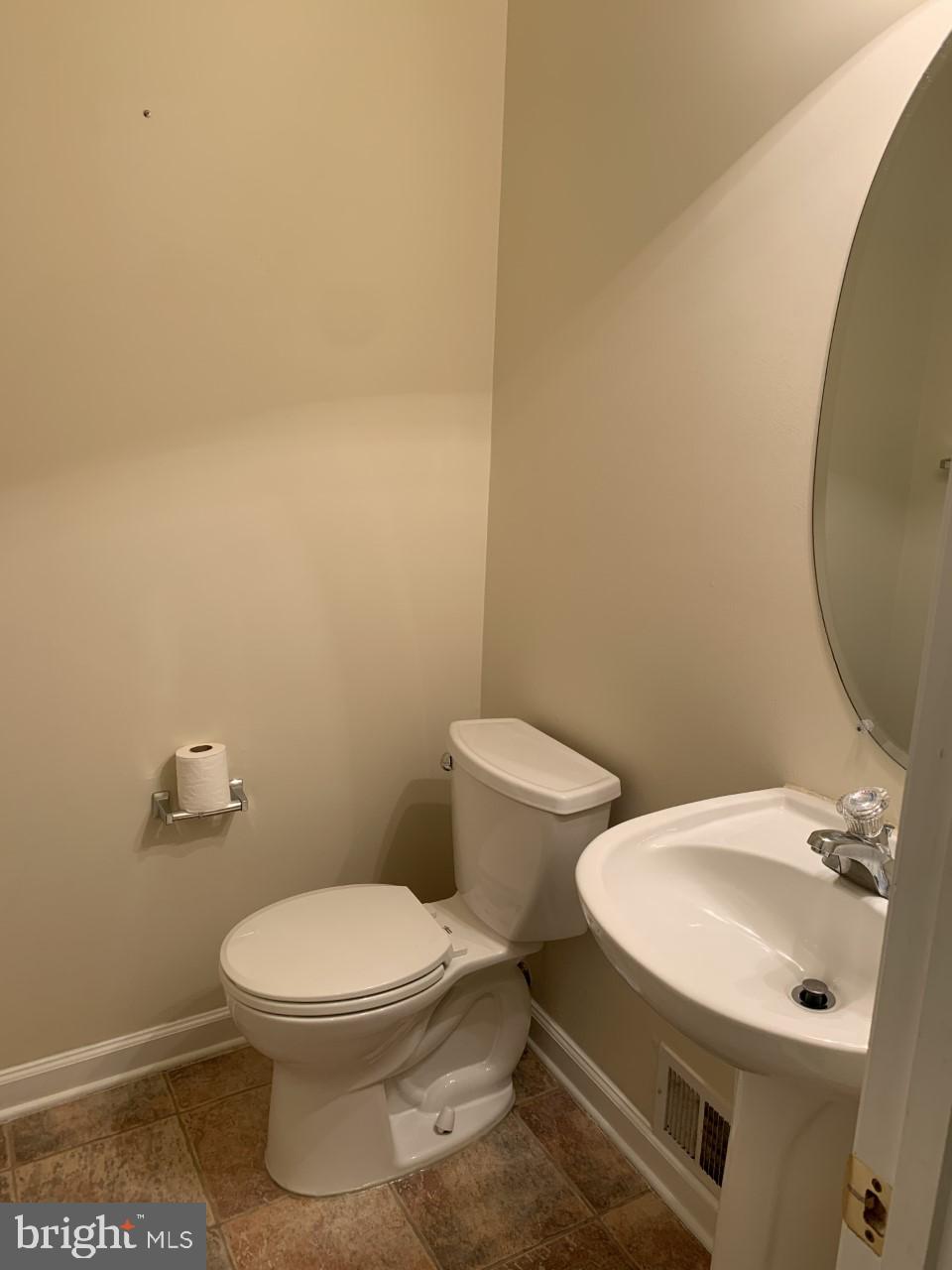 BELMONT BAY - Residential Lease