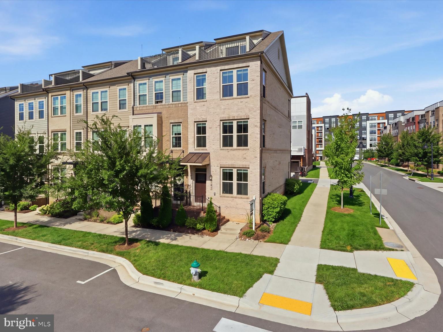101 STOWE DRIVE