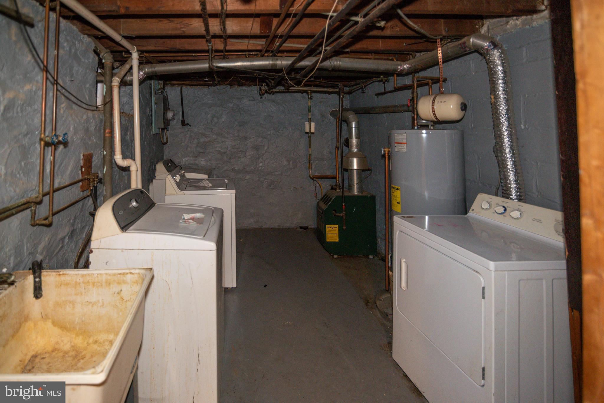 GOVANS - Residential