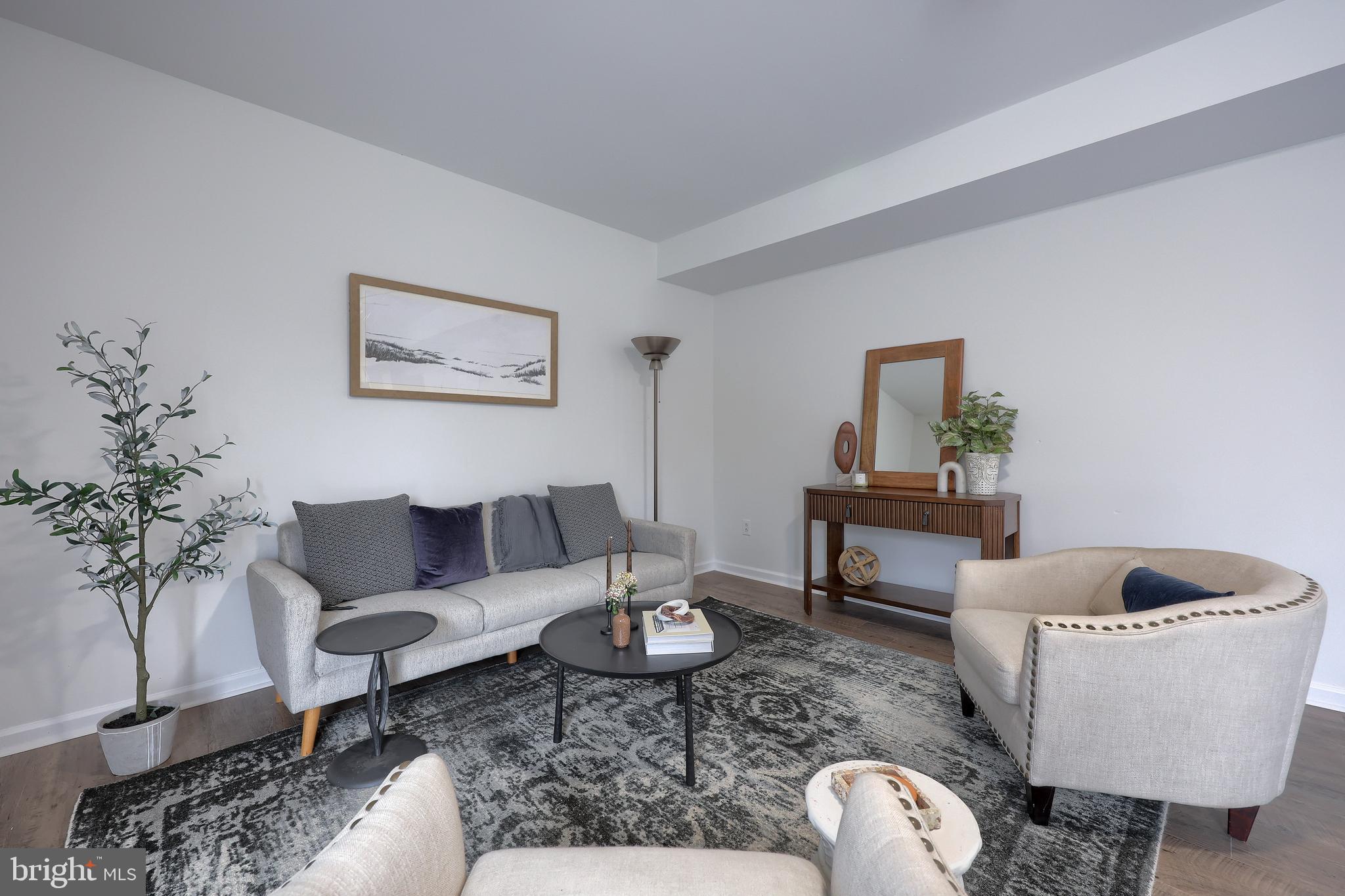 HUNTERS RUN - Residential