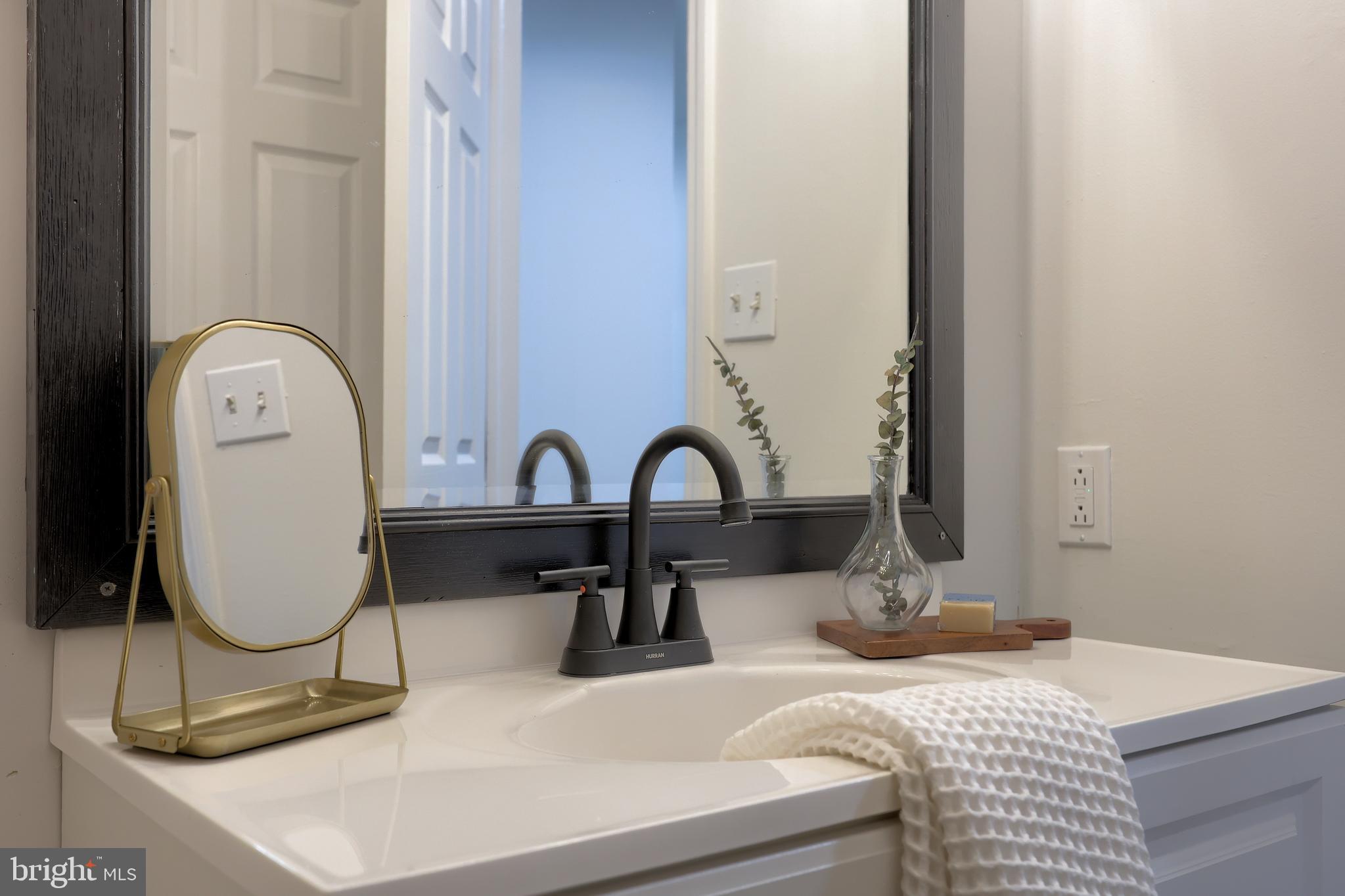 HUNTERS RUN - Residential