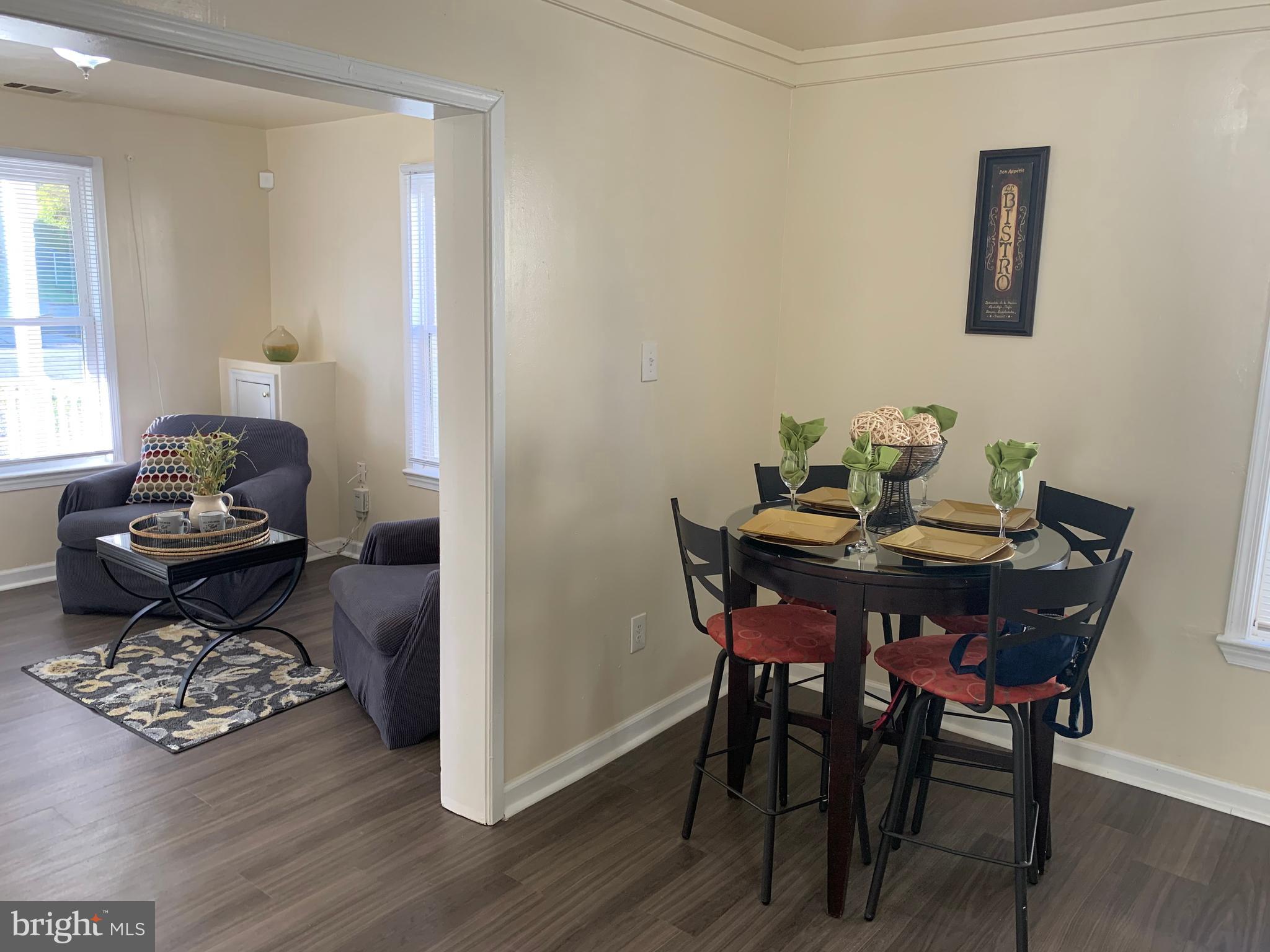 DEANWOOD PARK - Residential