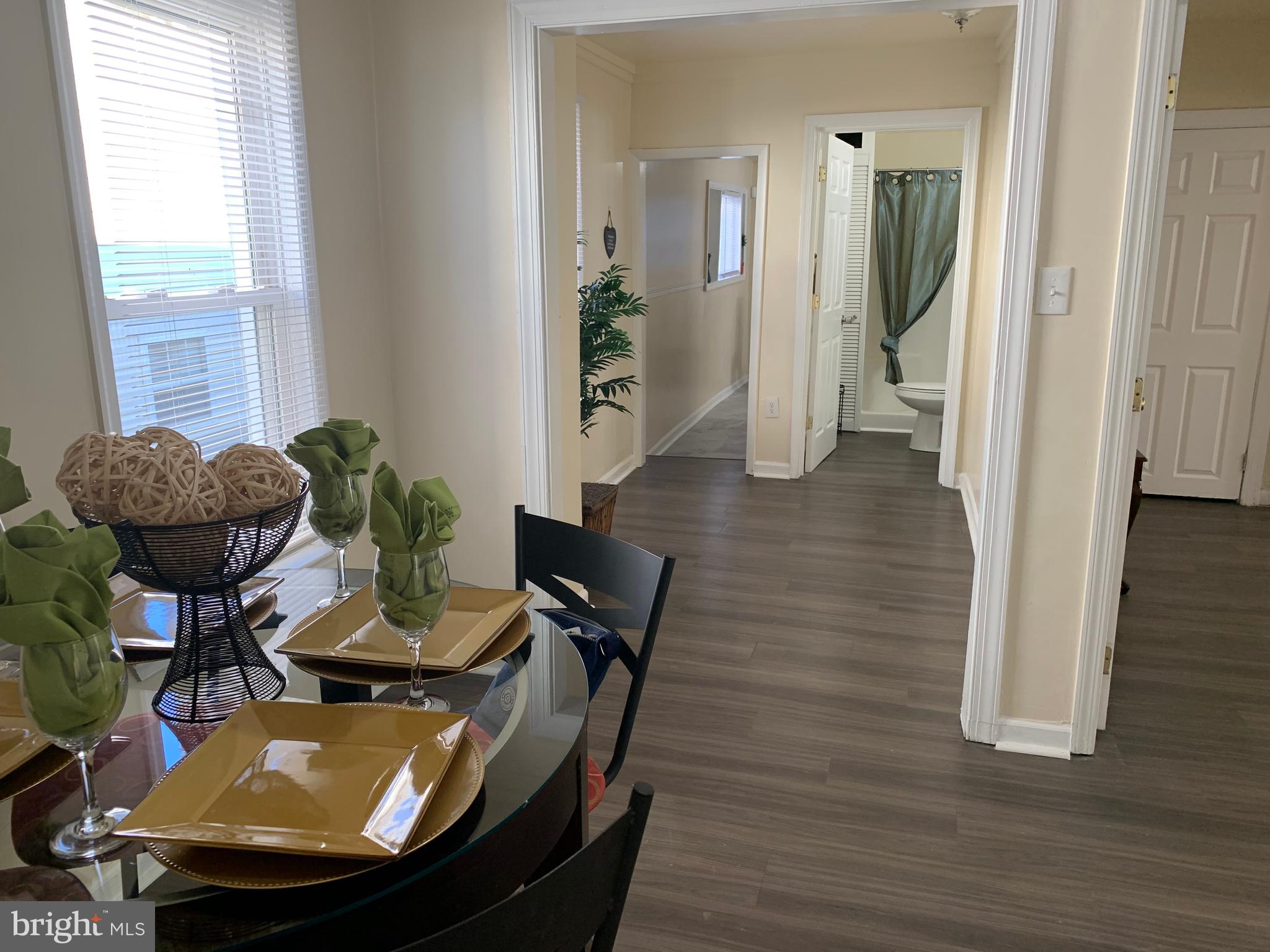 DEANWOOD PARK - Residential