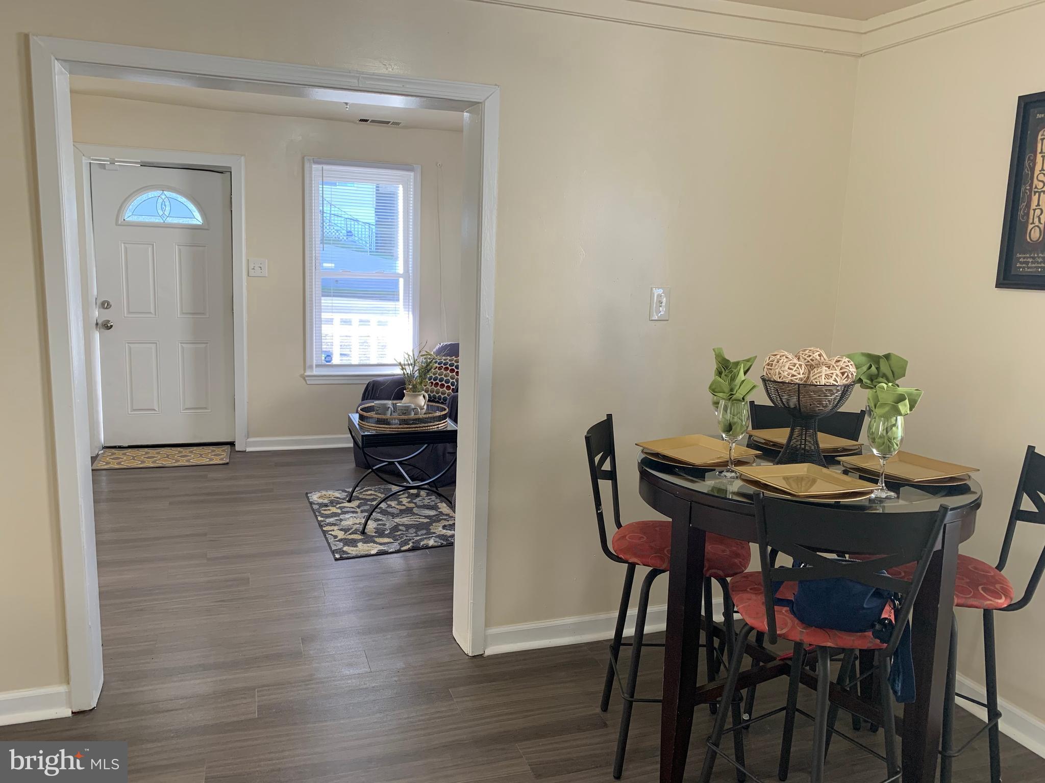 DEANWOOD PARK - Residential