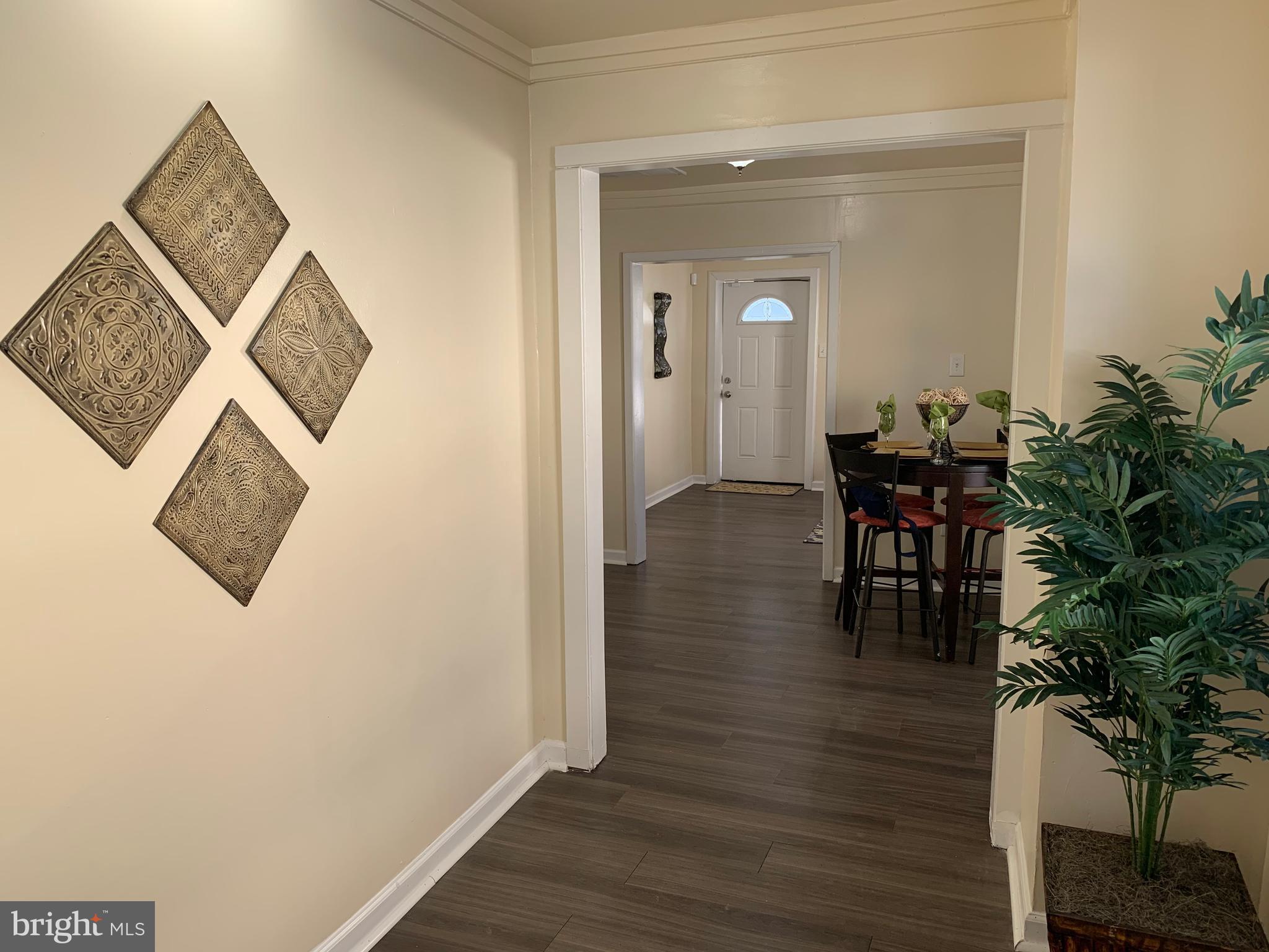 DEANWOOD PARK - Residential