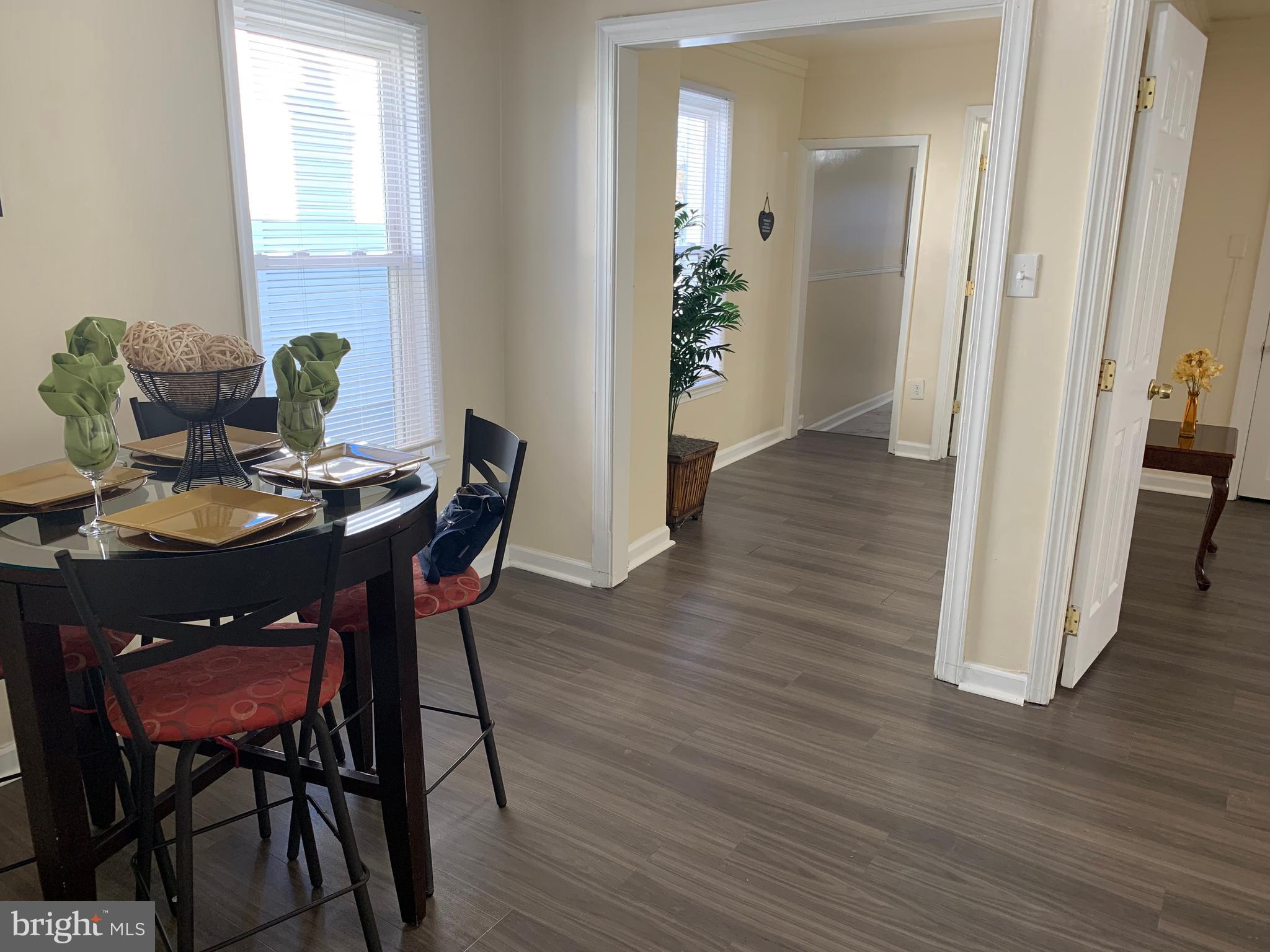 DEANWOOD PARK - Residential