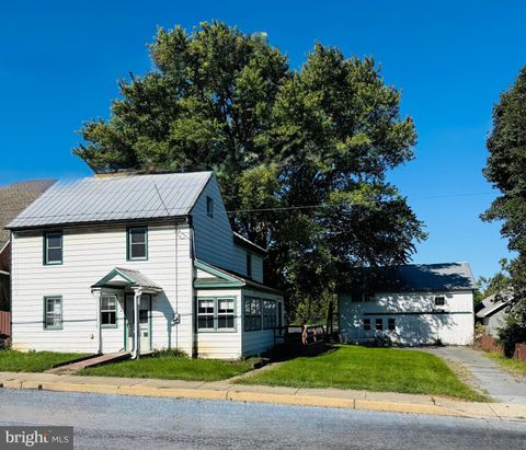 Photo of 6 Queen Street, GORDONVILLE, PA 17529 (MLS # PALA2075560)