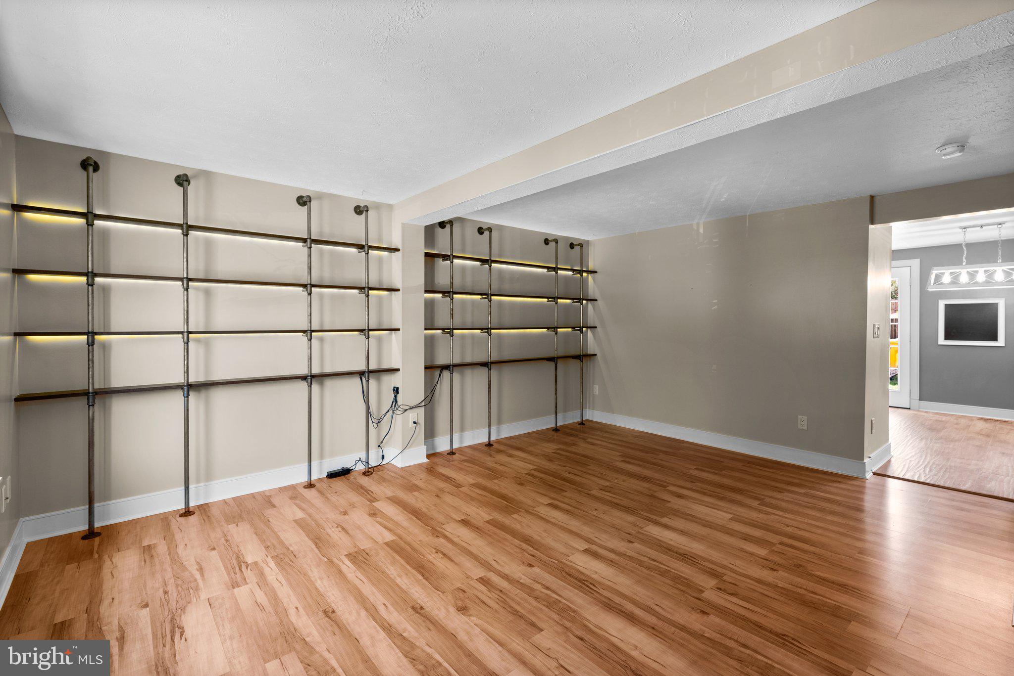 CHESTERFIELD - Residential