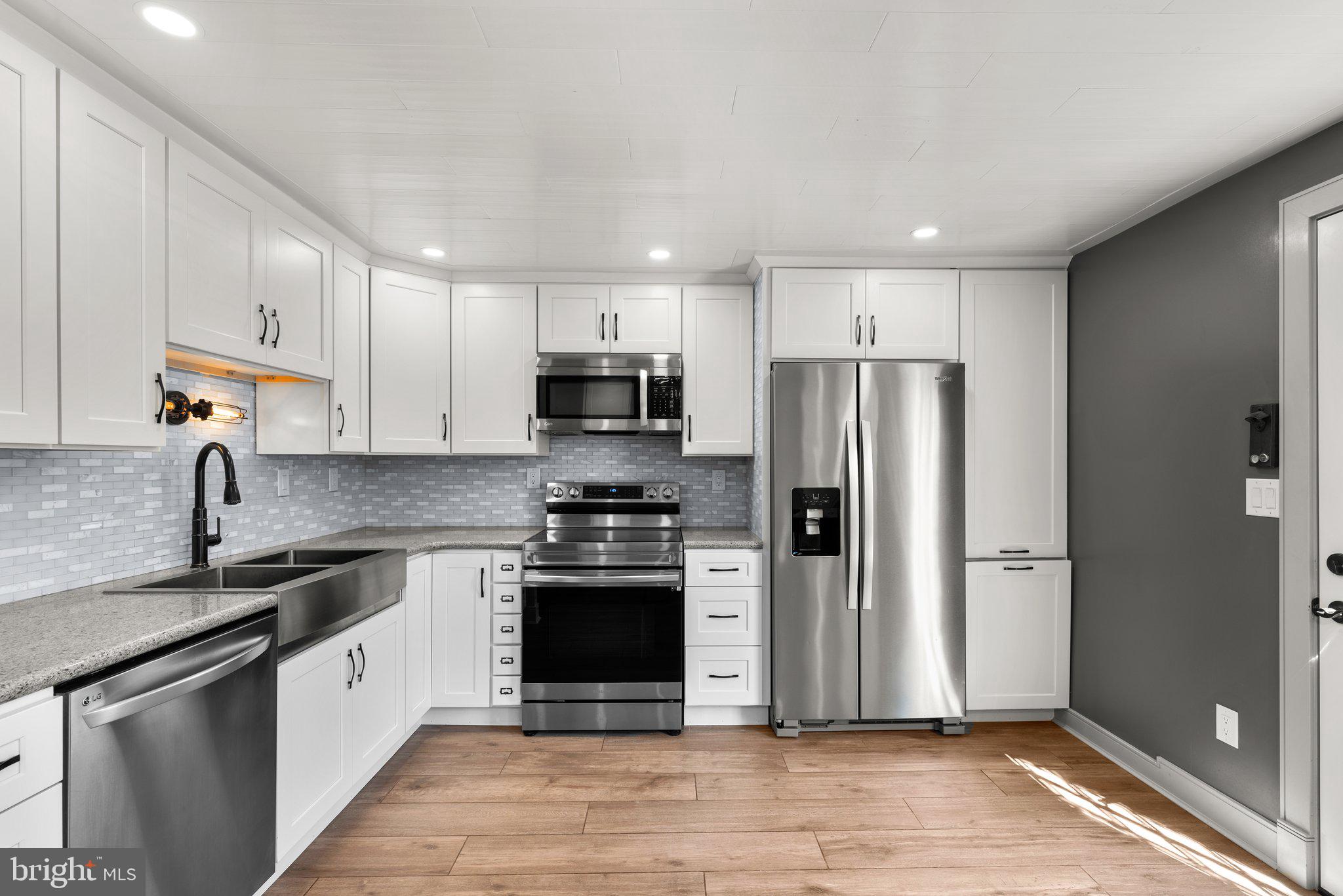 CHESTERFIELD - Residential