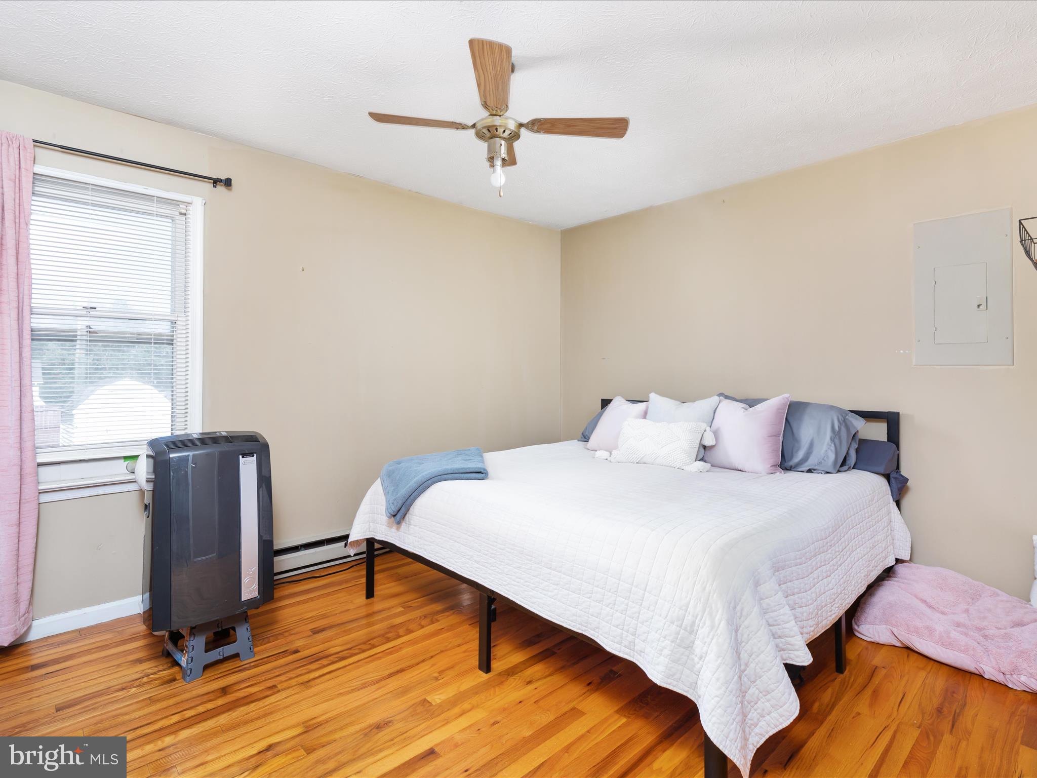 THIRD BATTLE - Residential