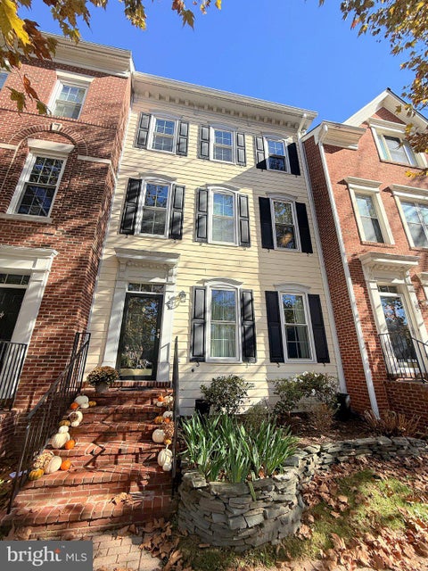 Photo of 403 Hillwood Avenue, FALLS CHURCH, VA 22046 (MLS # VAFA2004326)