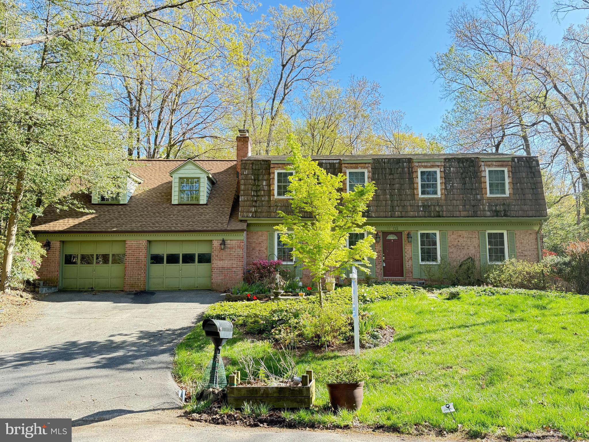 RESTON - Residential