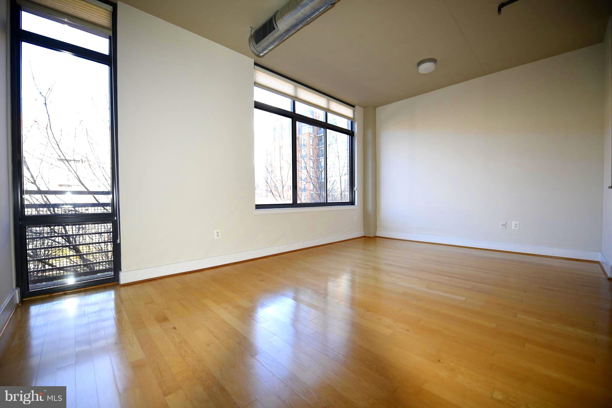 CONDOS AT CARLYLE SQUARE - Residential Lease