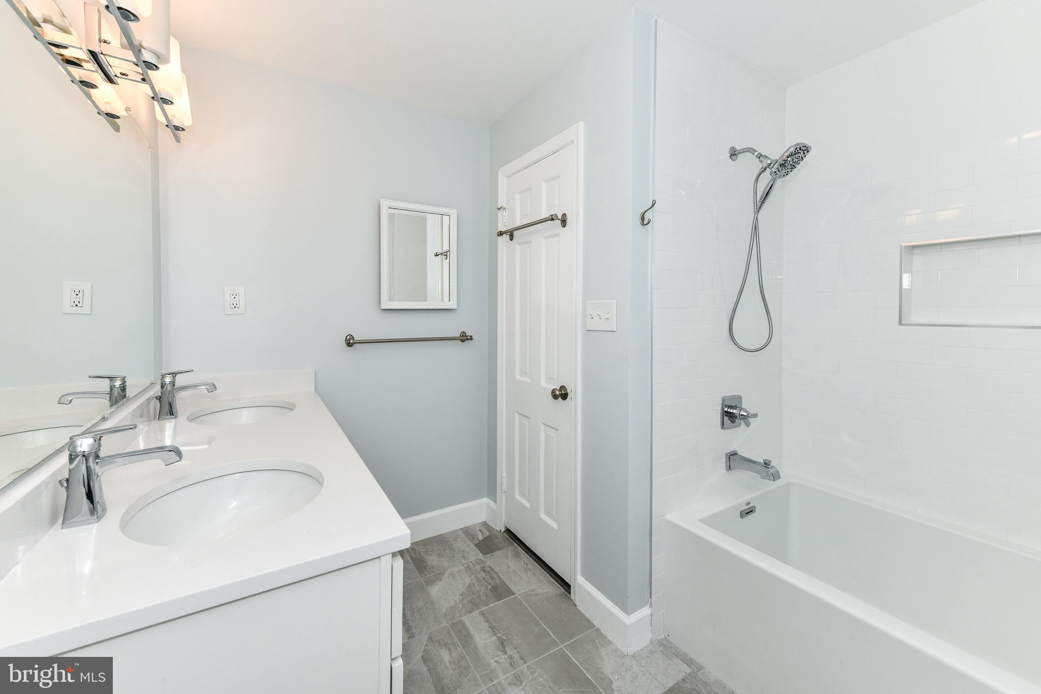 POTOMAC HILLS - Residential Lease