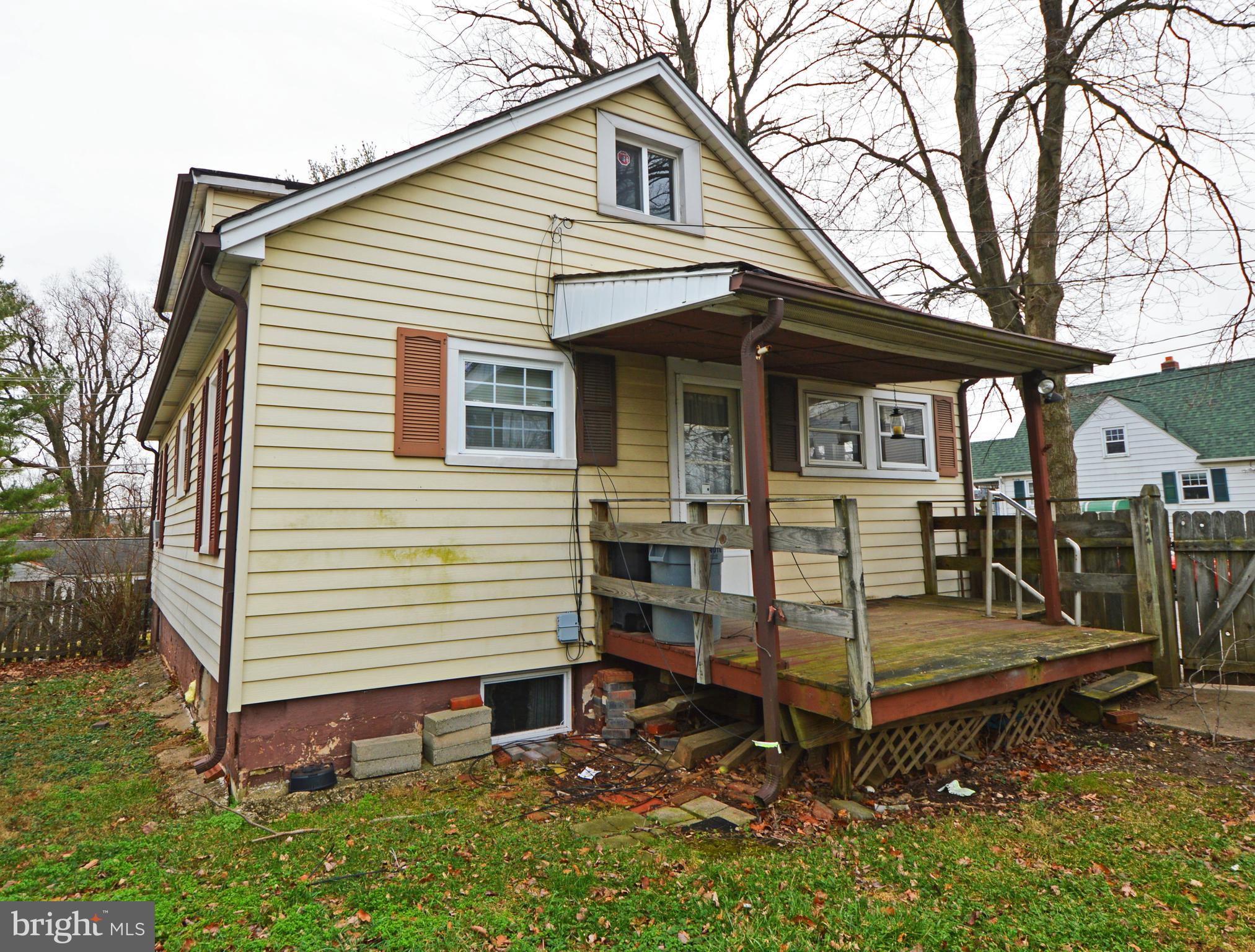 CATONSVILLE MANOR - Residential