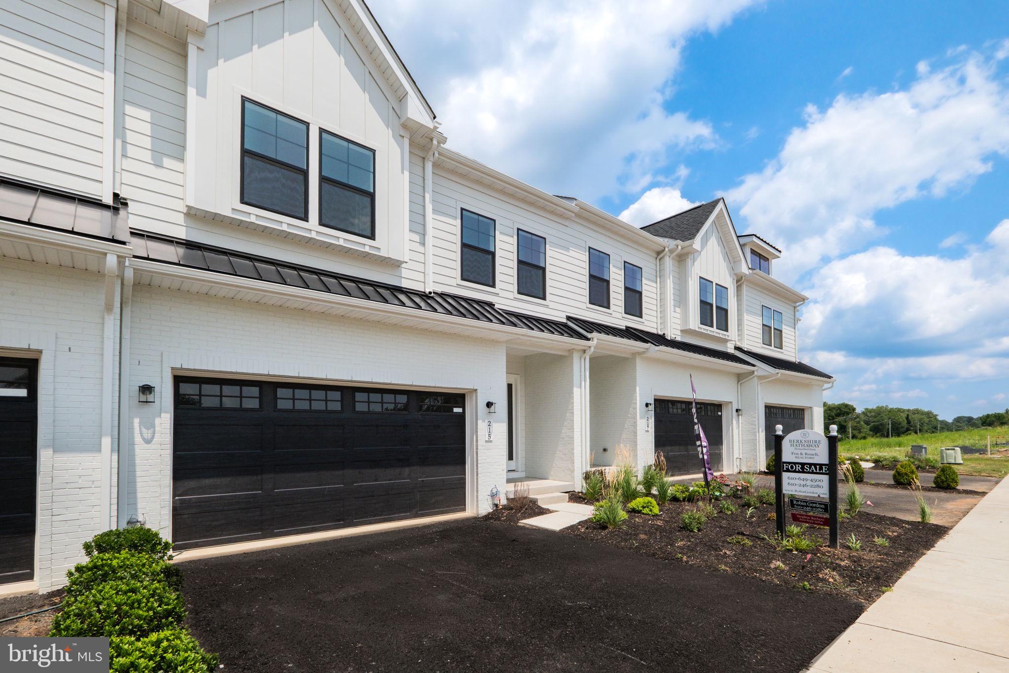 215 RIVER TRAIL CIRCLE