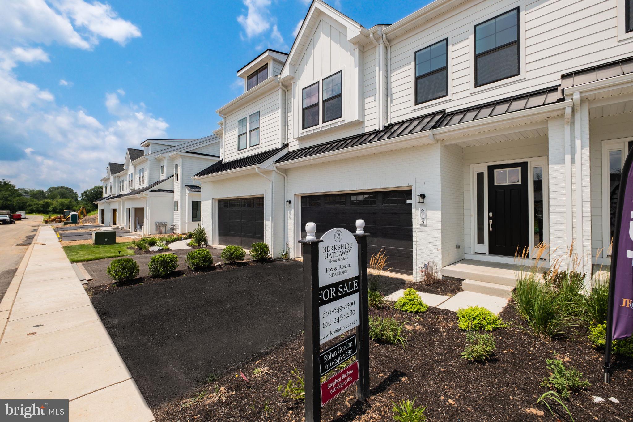 215 RIVER TRAIL CIRCLE