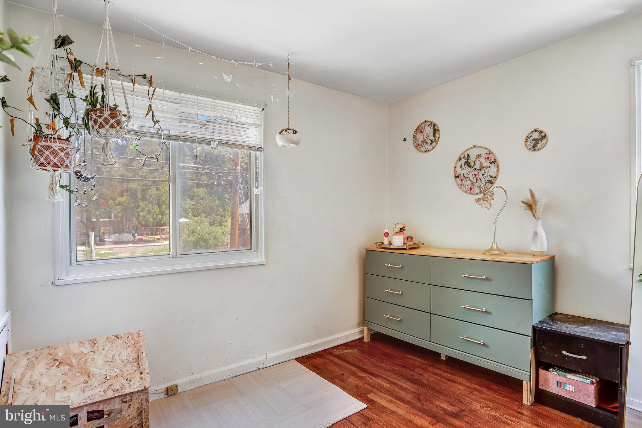 BEACON HEIGHTS - Residential