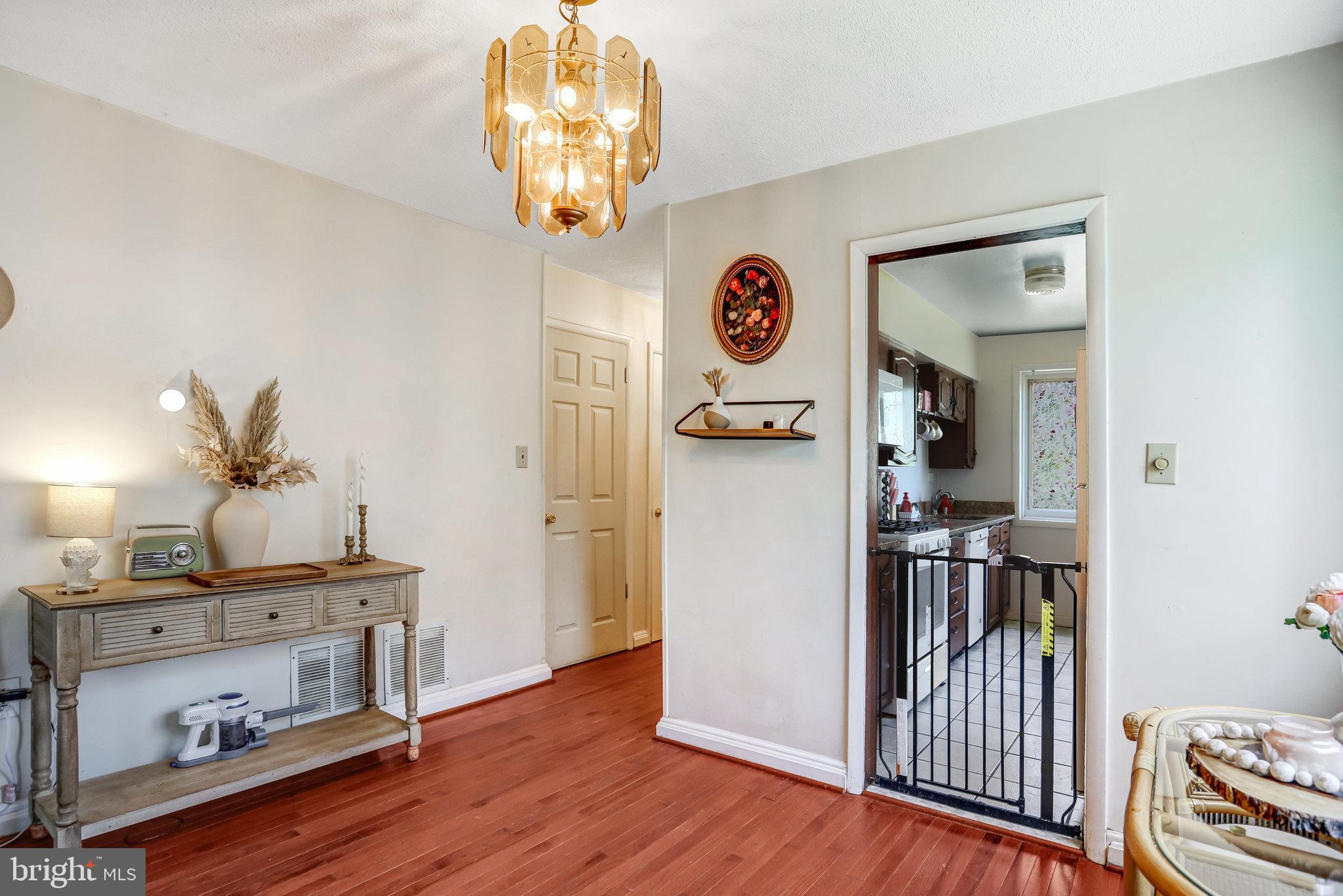 BEACON HEIGHTS - Residential