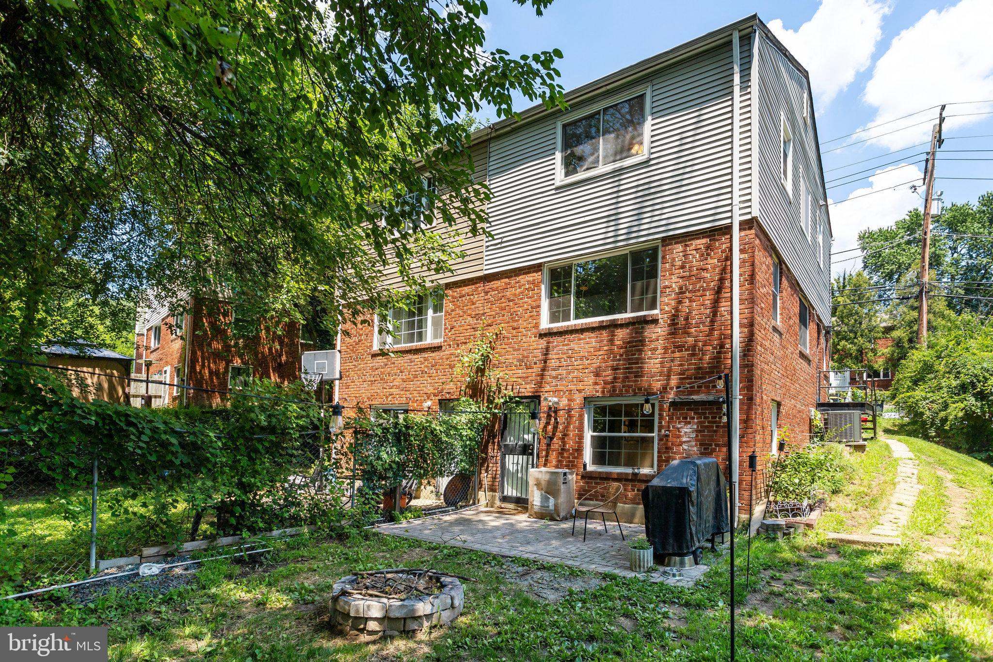 BEACON HEIGHTS - Residential