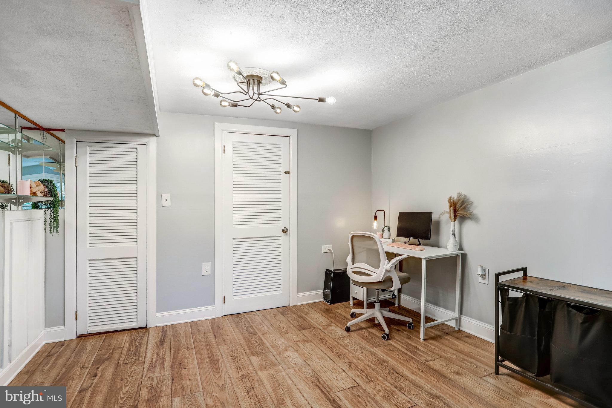 BEACON HEIGHTS - Residential